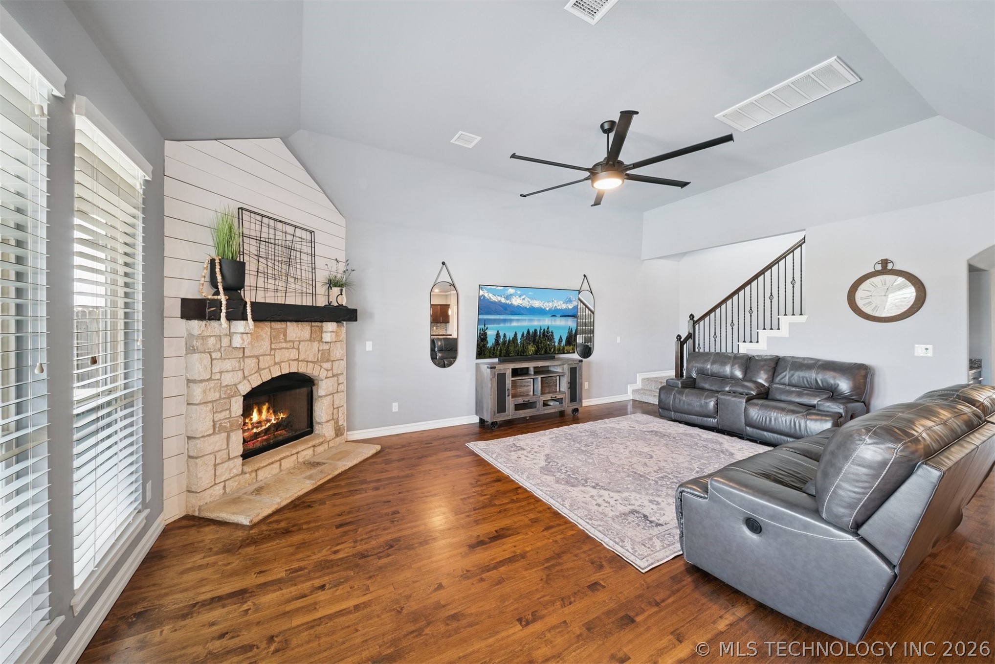 2101 W 117th Street Property Photo 19