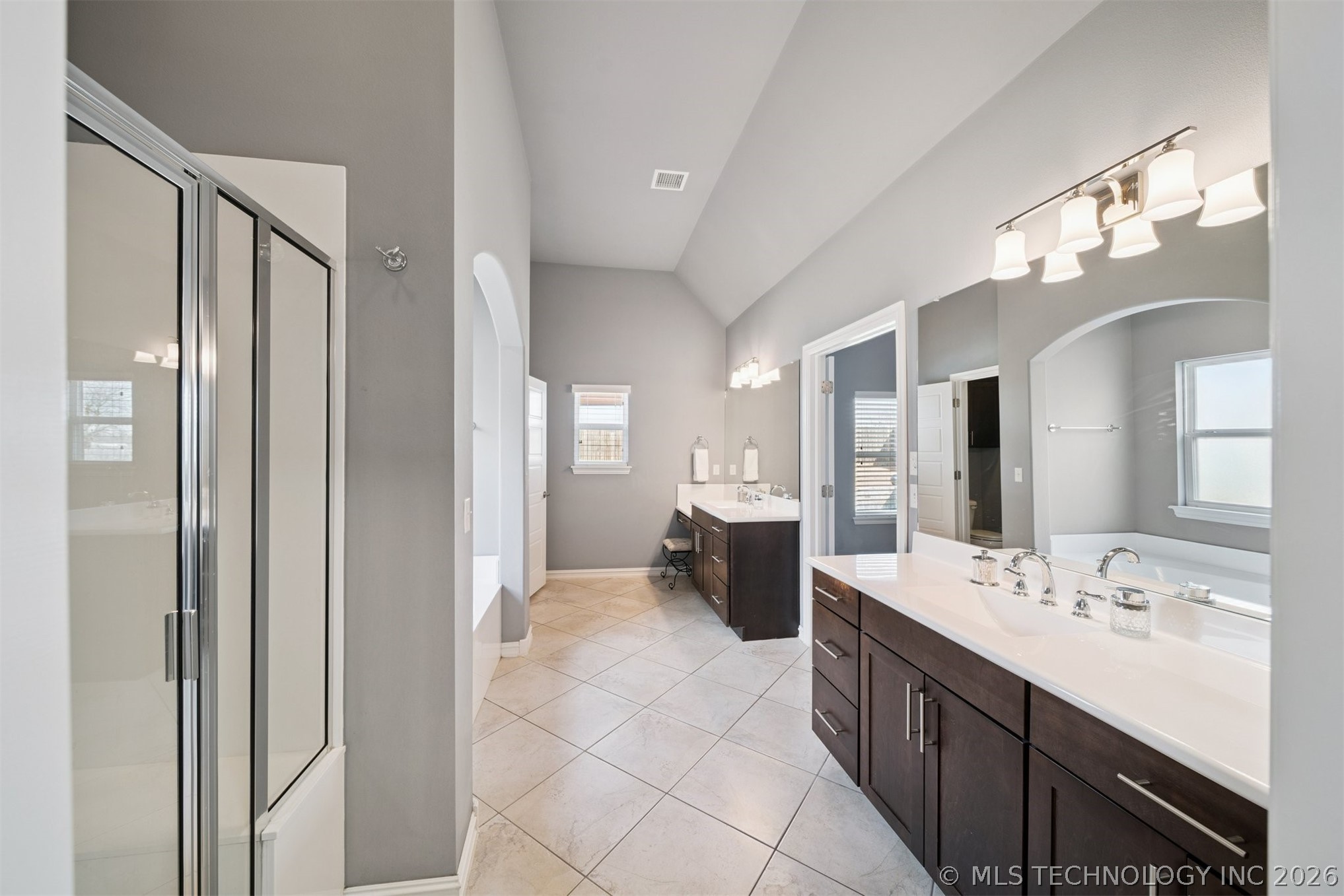 2101 W 117th Street Property Photo 37