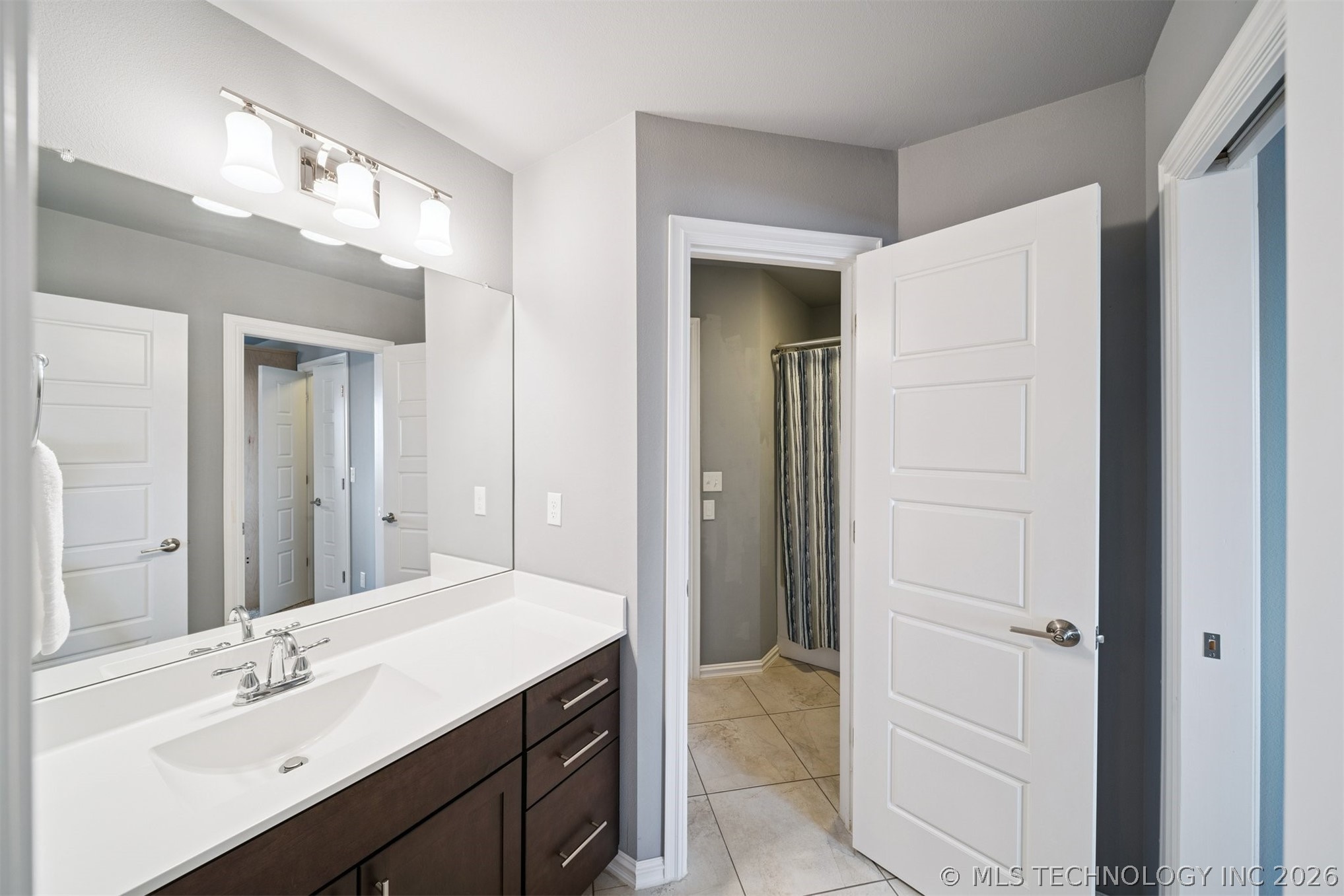 2101 W 117th Street Property Photo 43