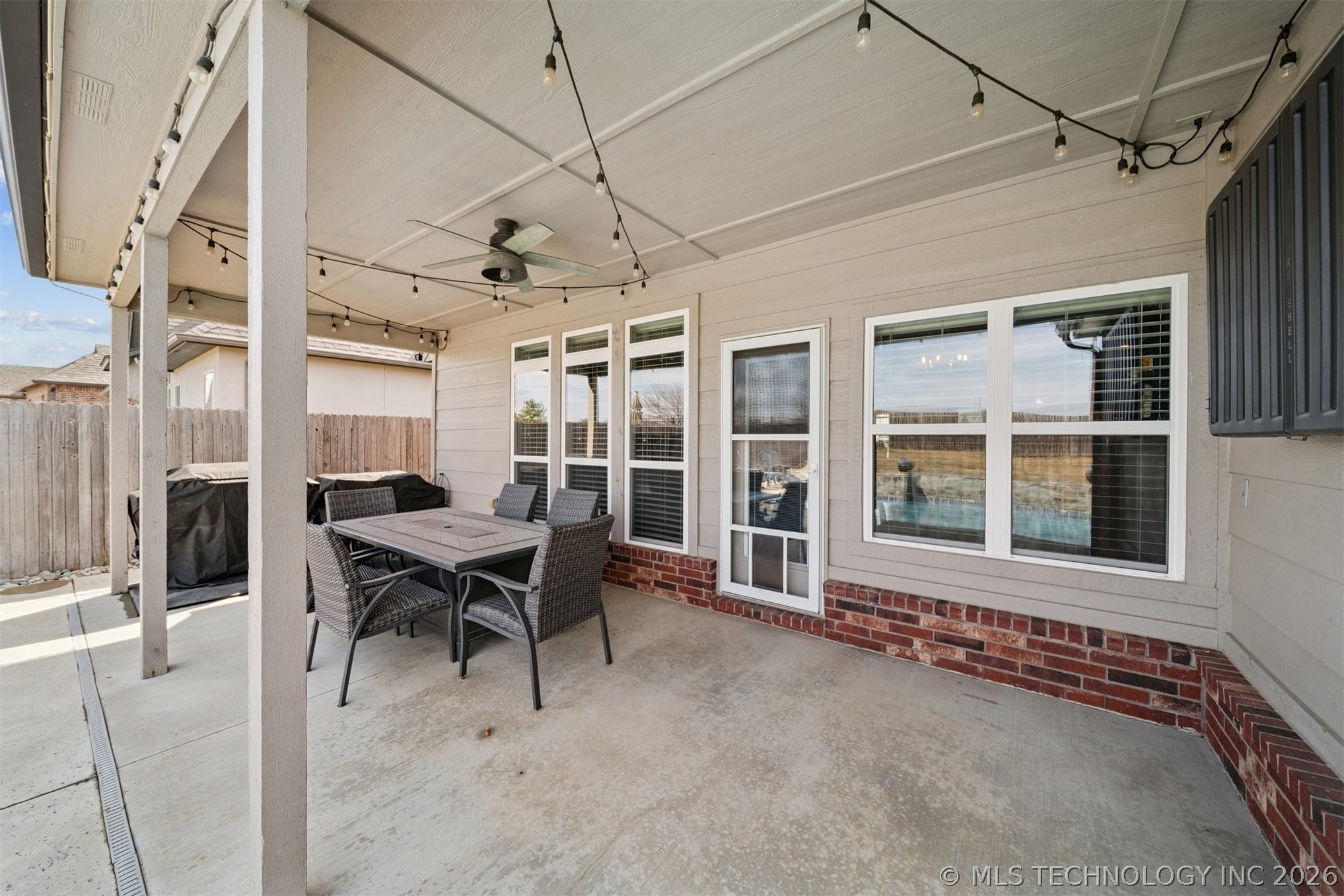 2101 W 117th Street Property Photo 48