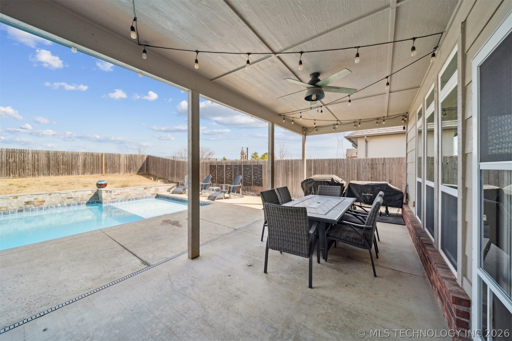 2101 W 117th Street Property Photo 49