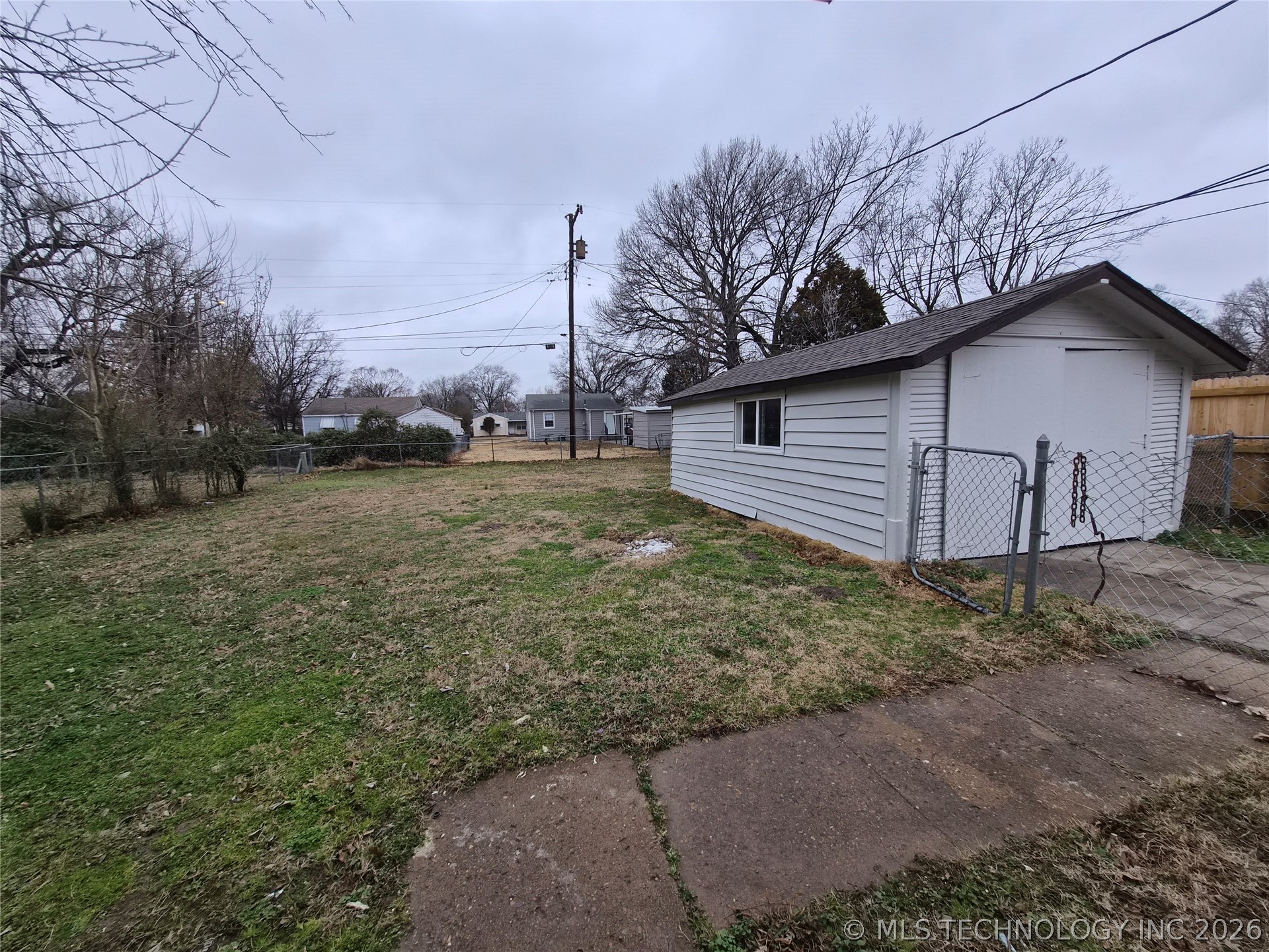 1409 Summit Street Property Photo 14