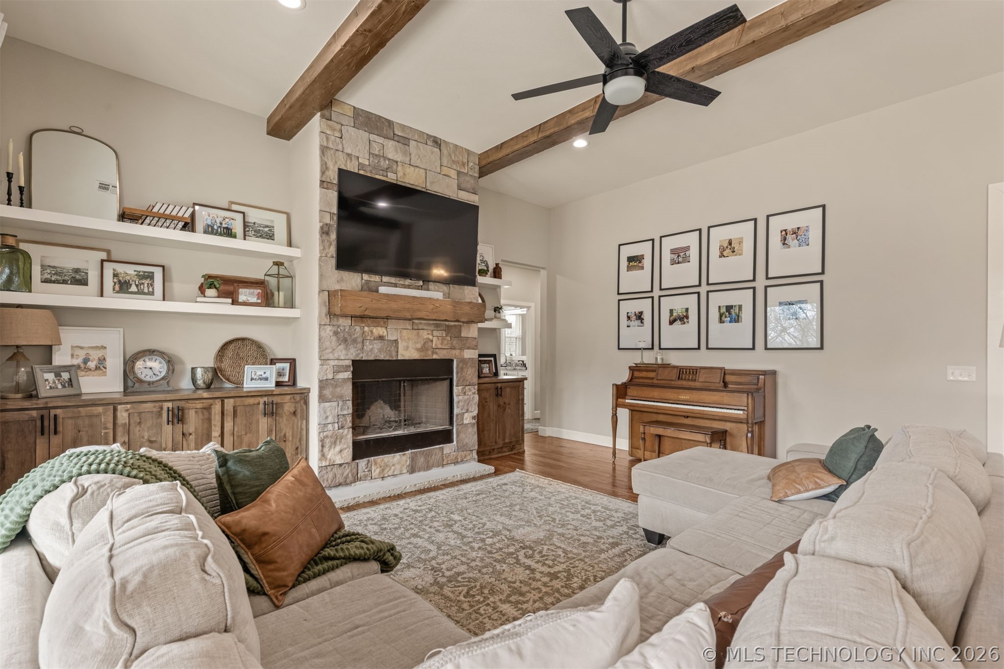 25672 E 166th Street Property Photo 25