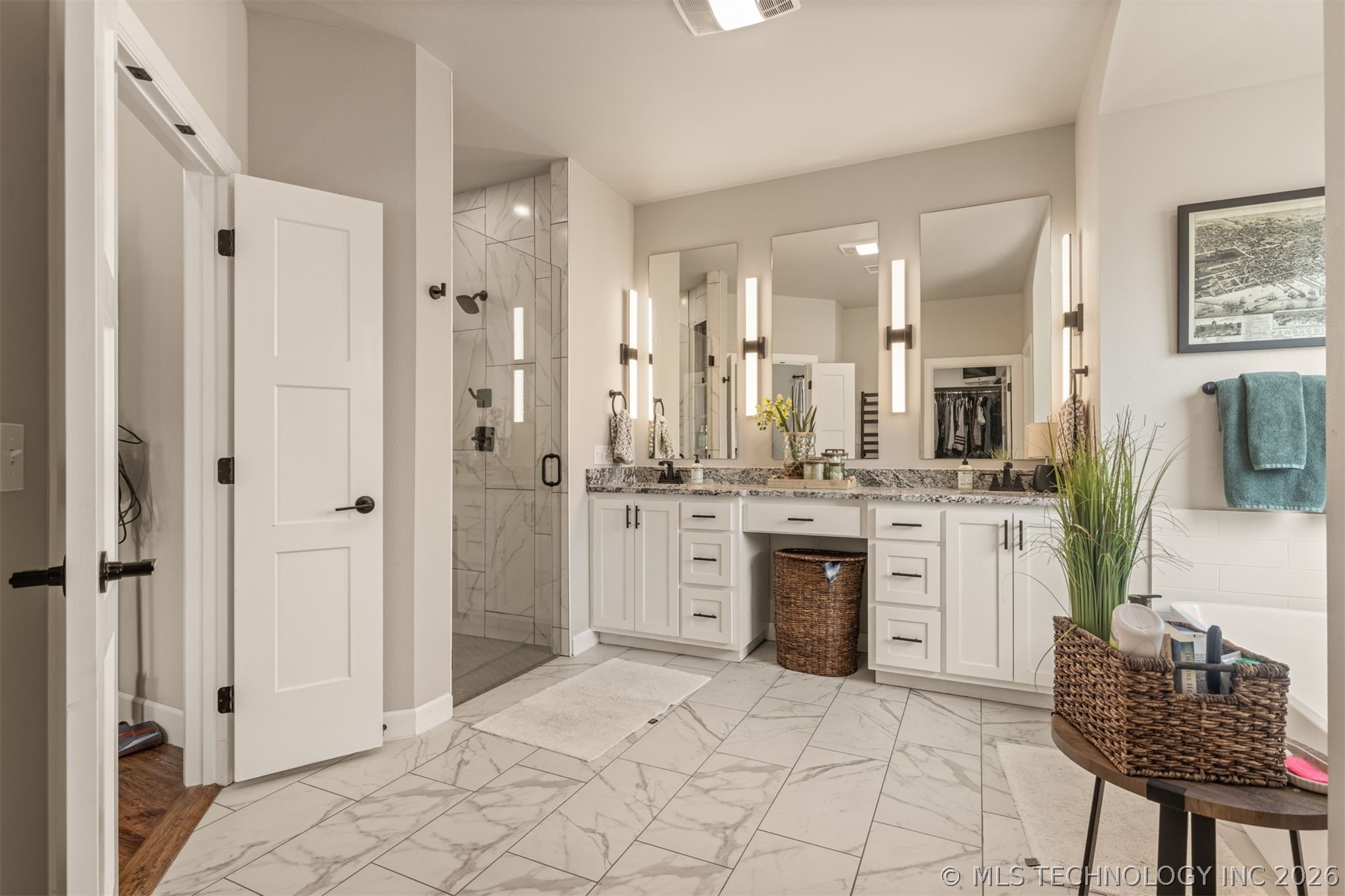 25672 E 166th Street Property Photo 40