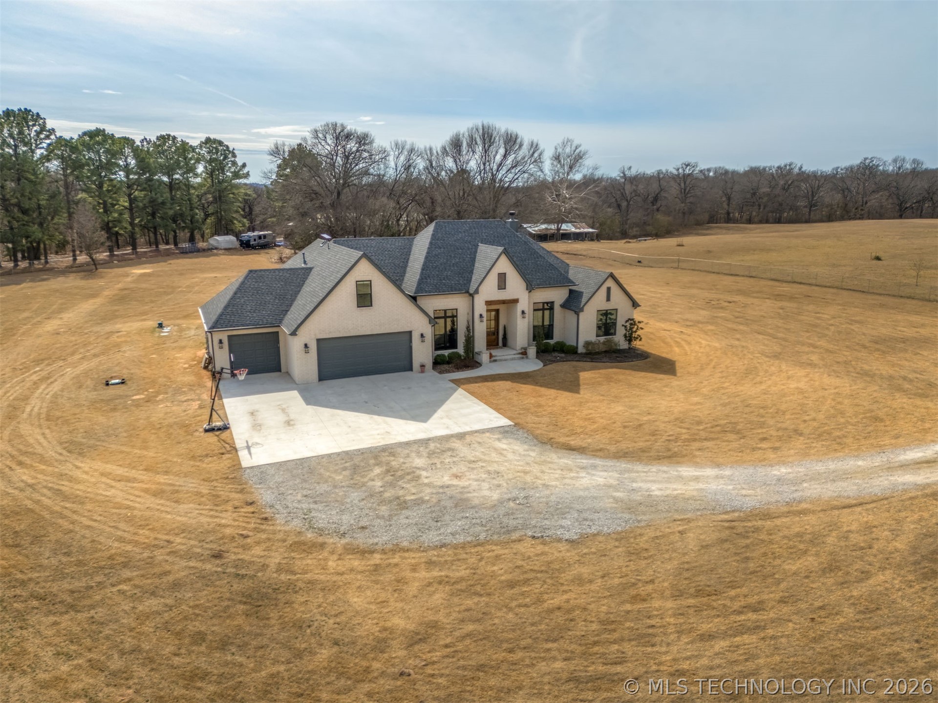 25672 E 166th Street Property Photo 91