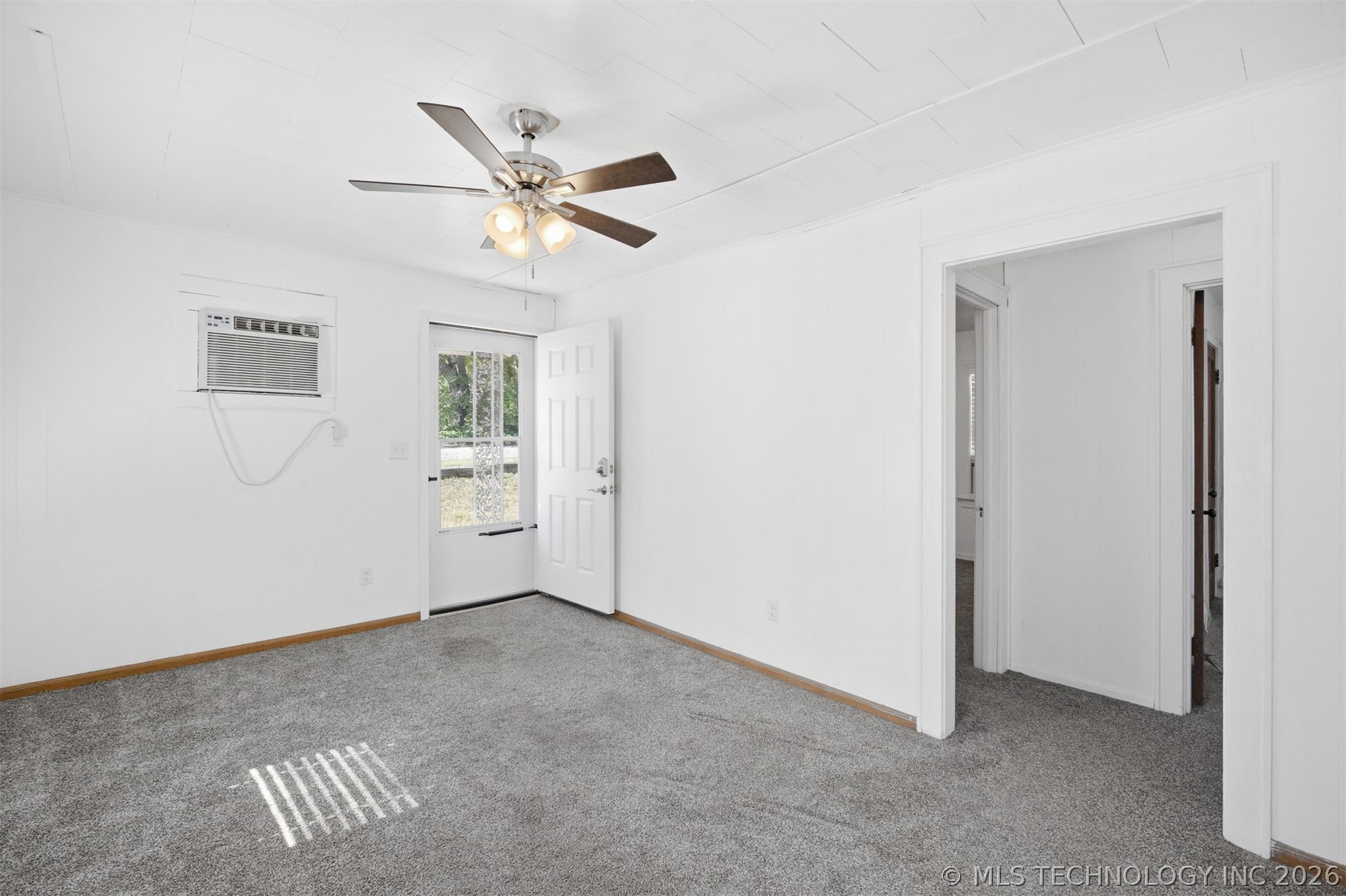 236 N Wilson Street Property Photo 7