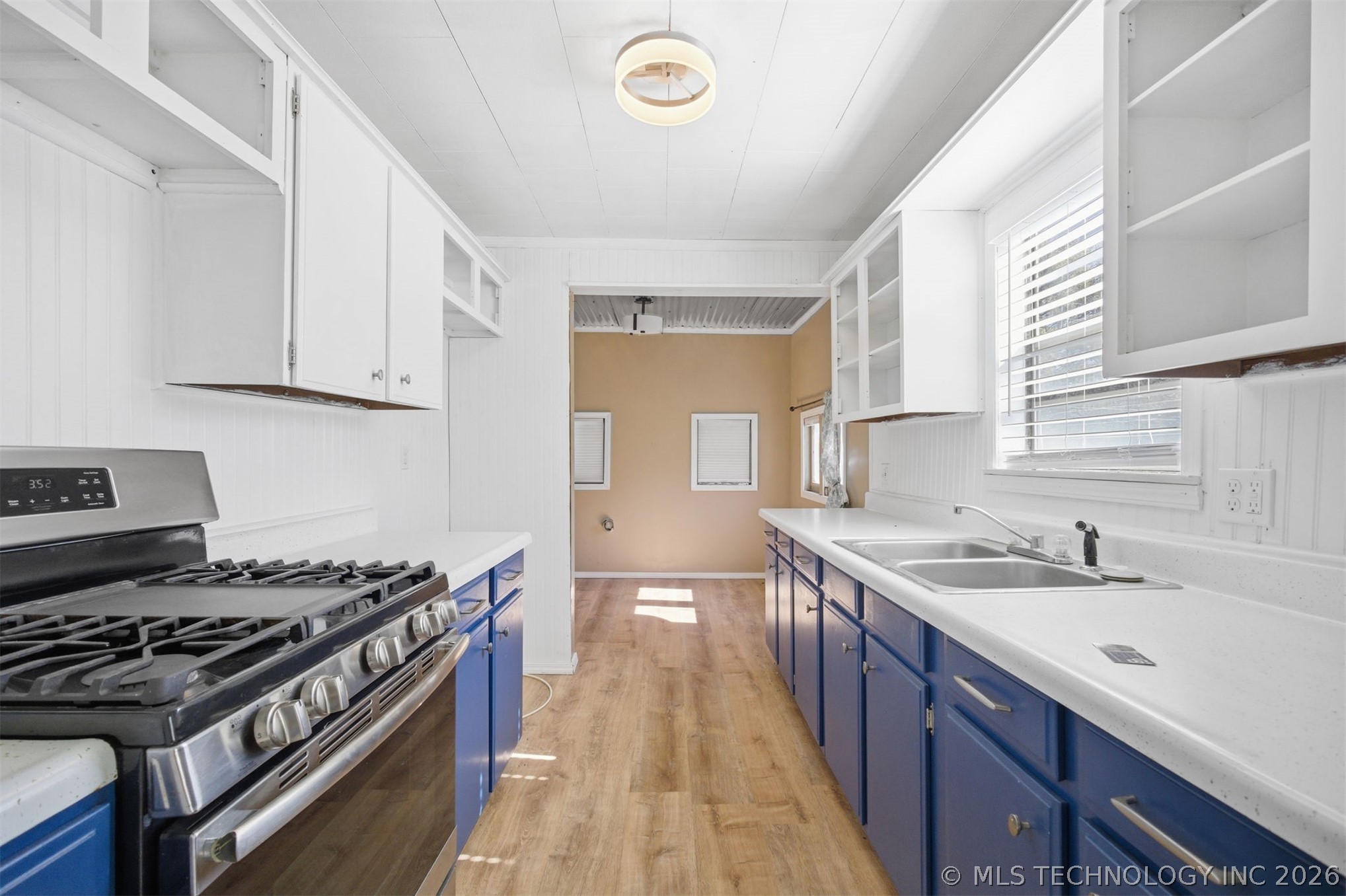 236 N Wilson Street Property Photo 8