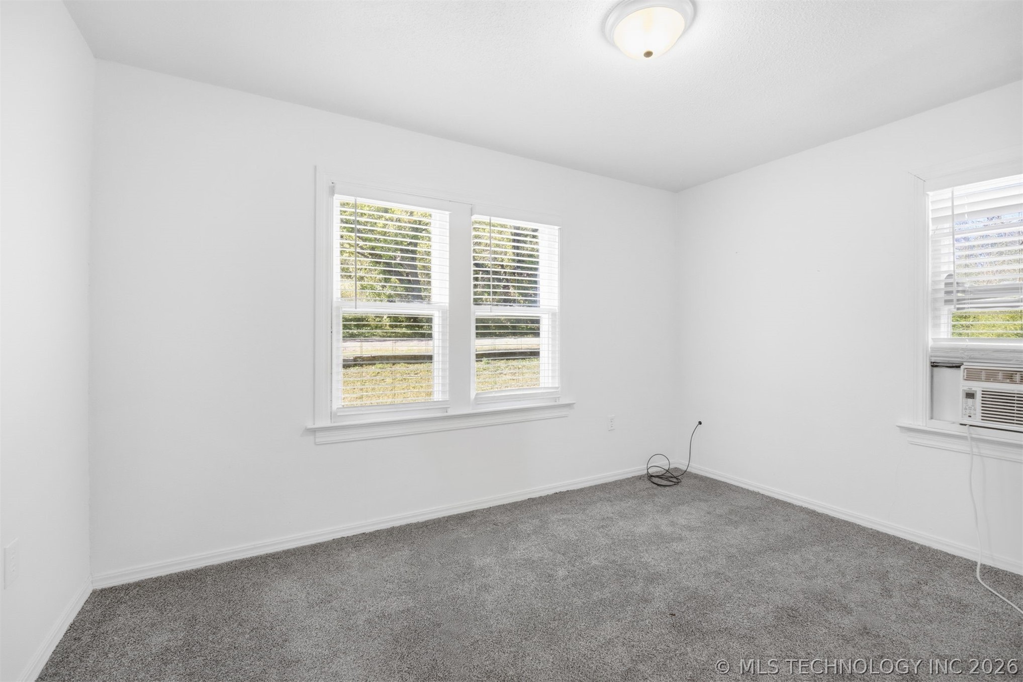 236 N Wilson Street Property Photo 12