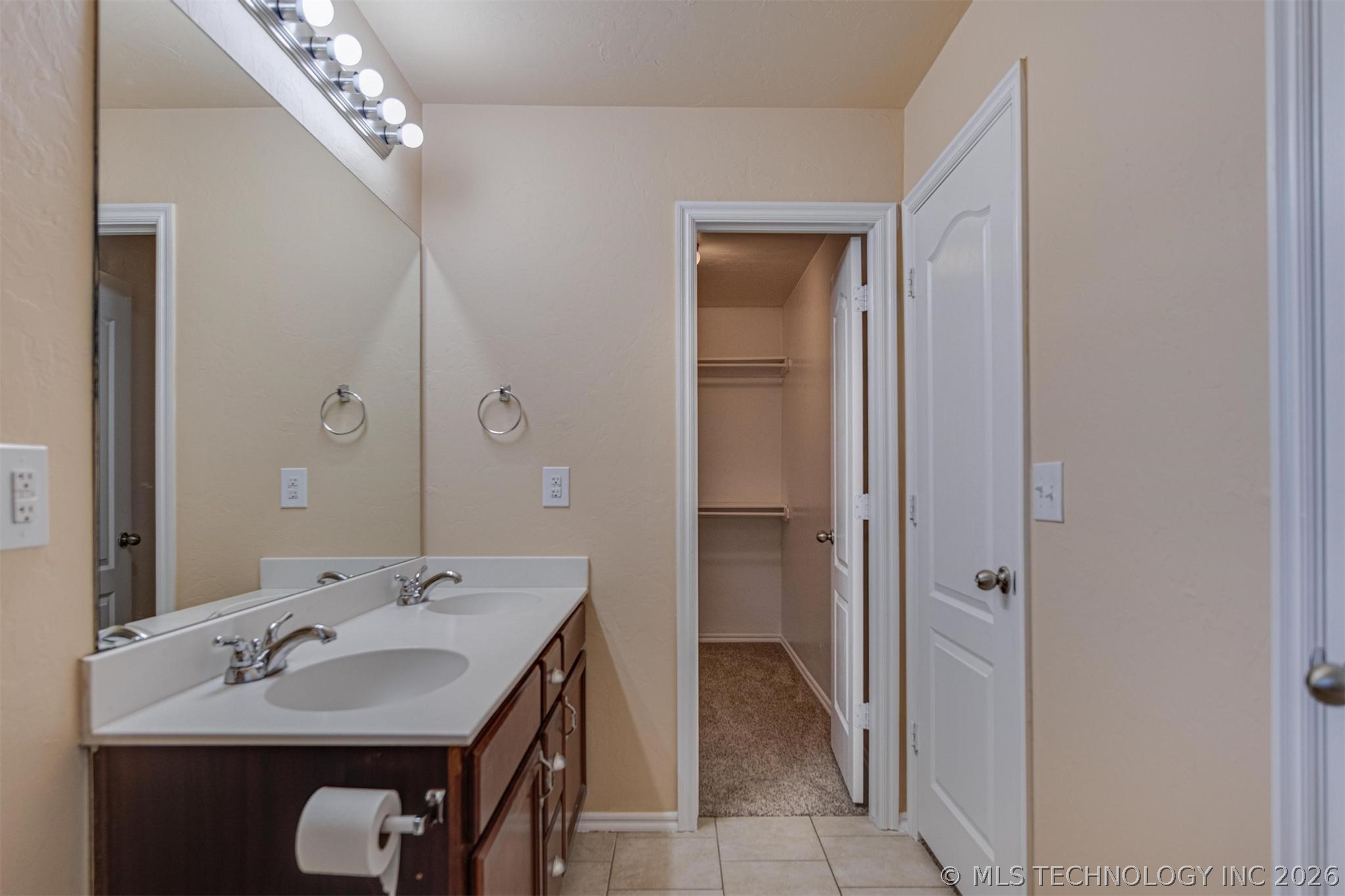 4704 Caleb Street Property Photo 14