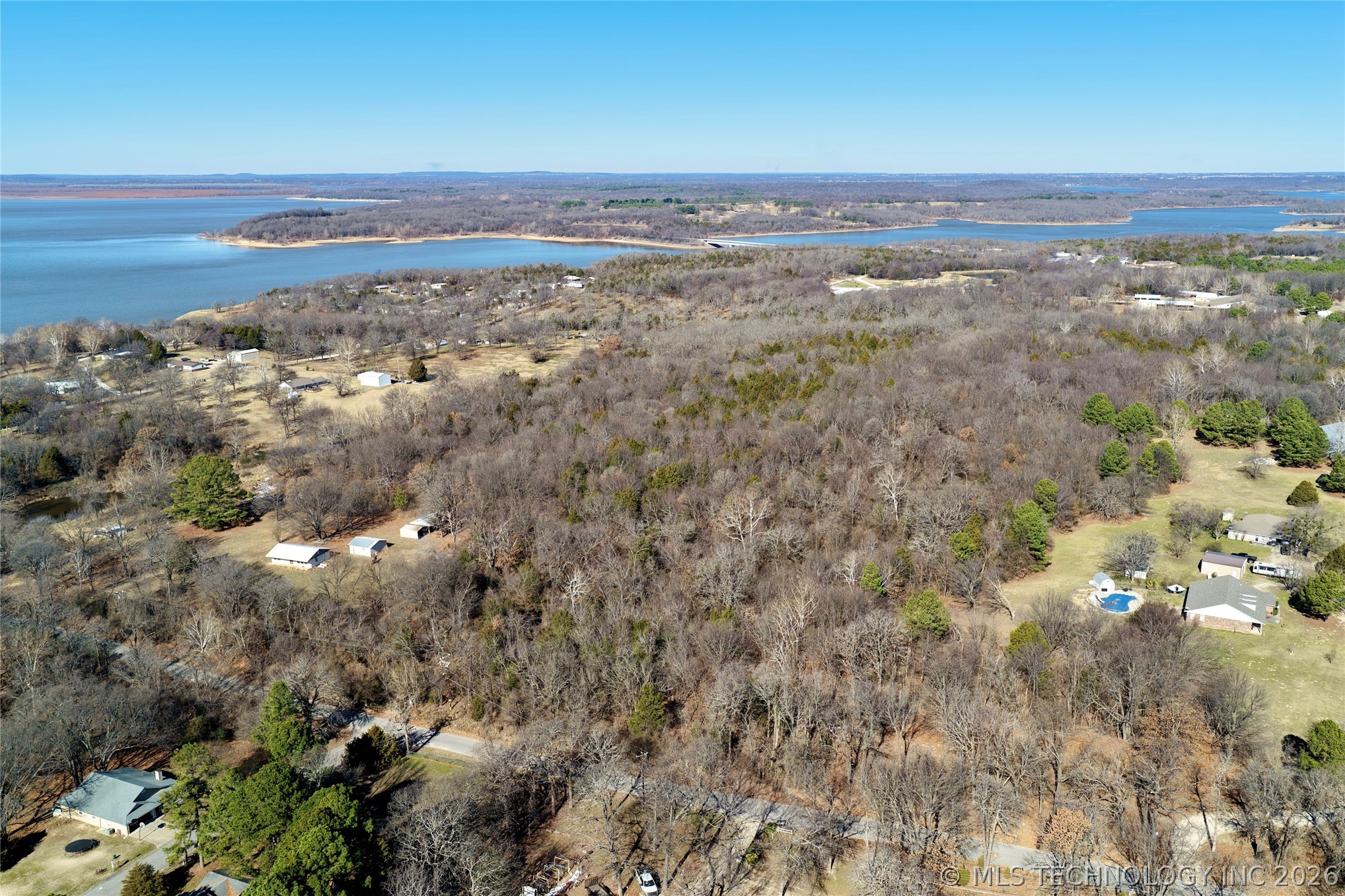 417188 E 1135 Road Property Photo 5