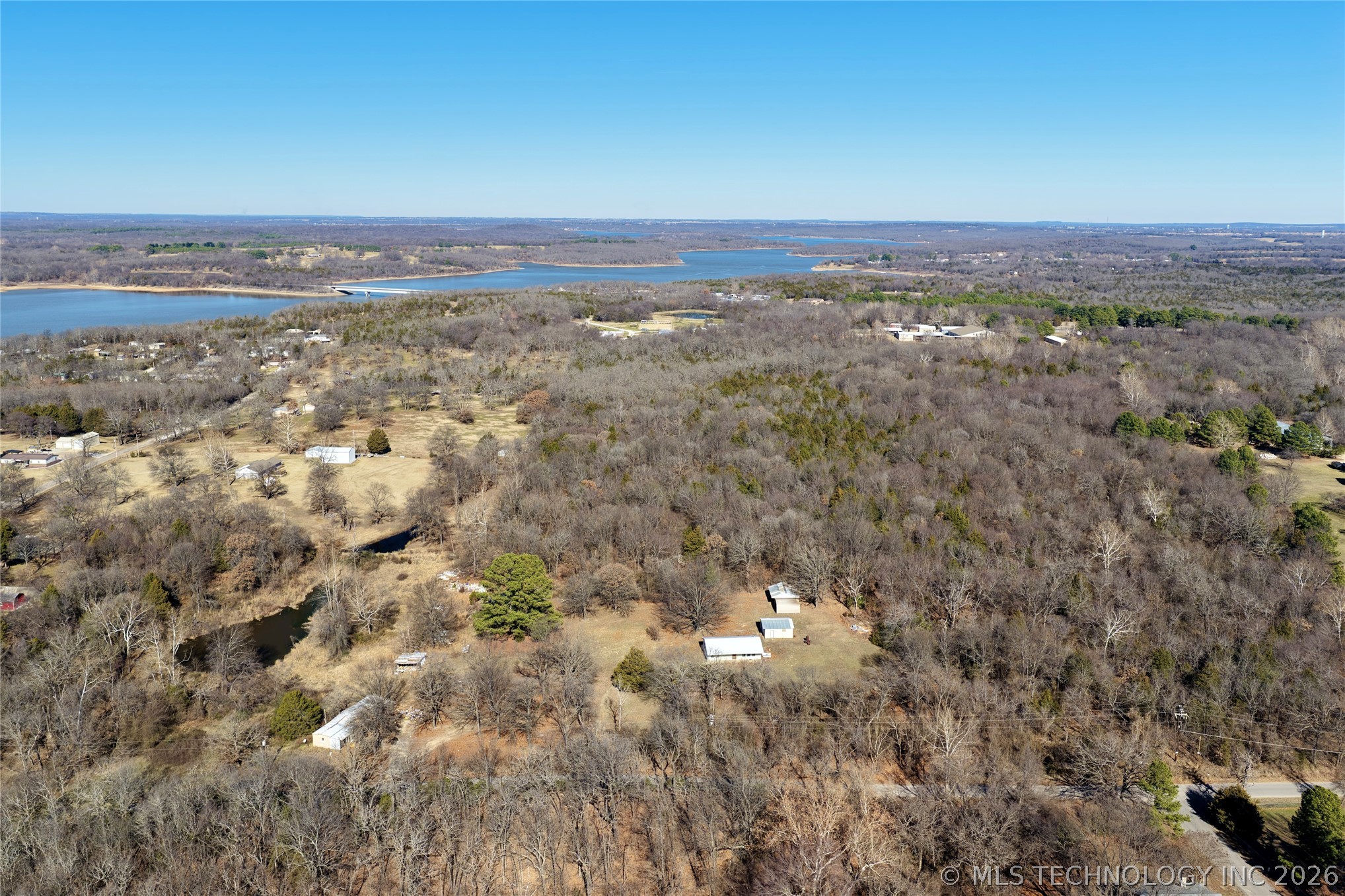 417188 E 1135 Road Property Photo 6