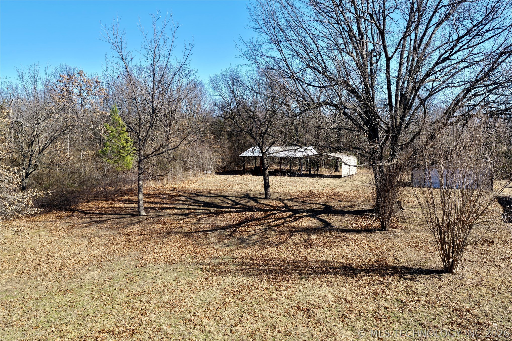 417188 E 1135 Road Property Photo 13