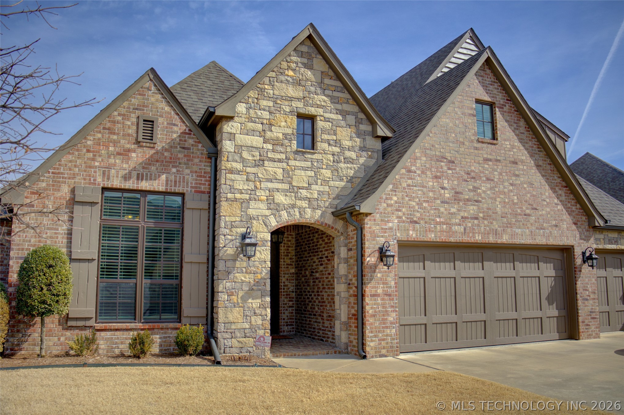 13311 S 65th East Place Property Photo 2