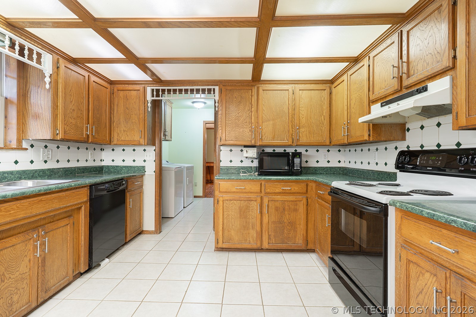 902 S Mission Avenue Property Photo 9