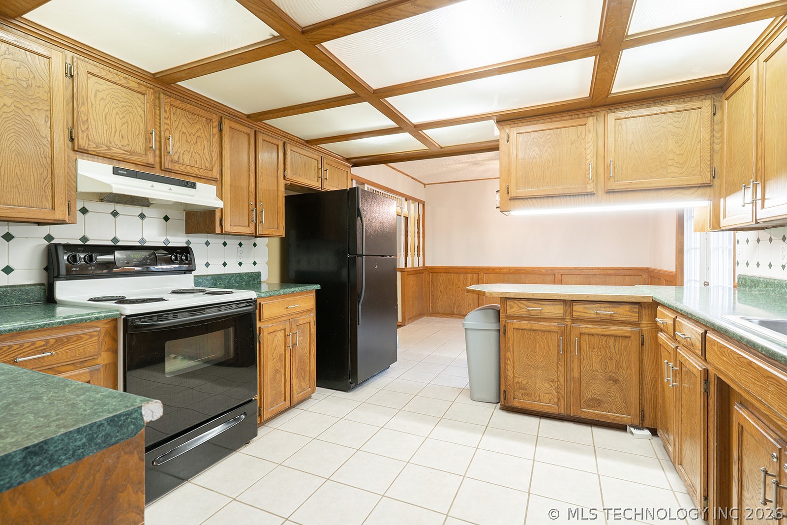 902 S Mission Avenue Property Photo 10