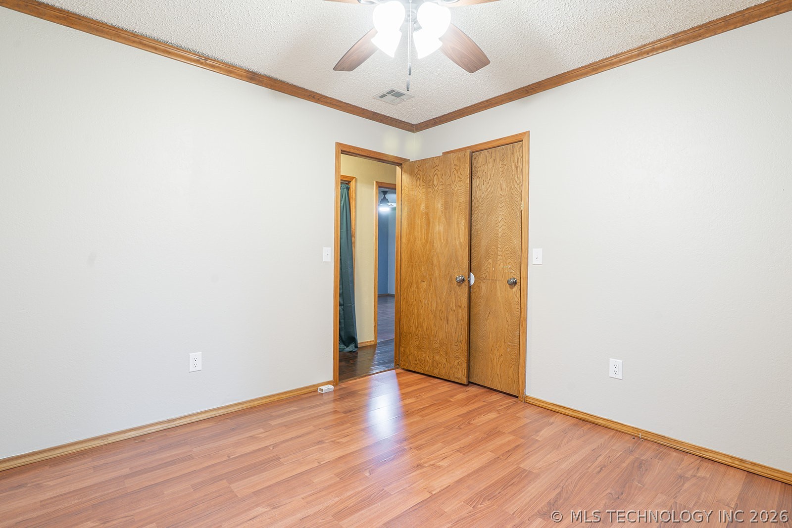 902 S Mission Avenue Property Photo 22