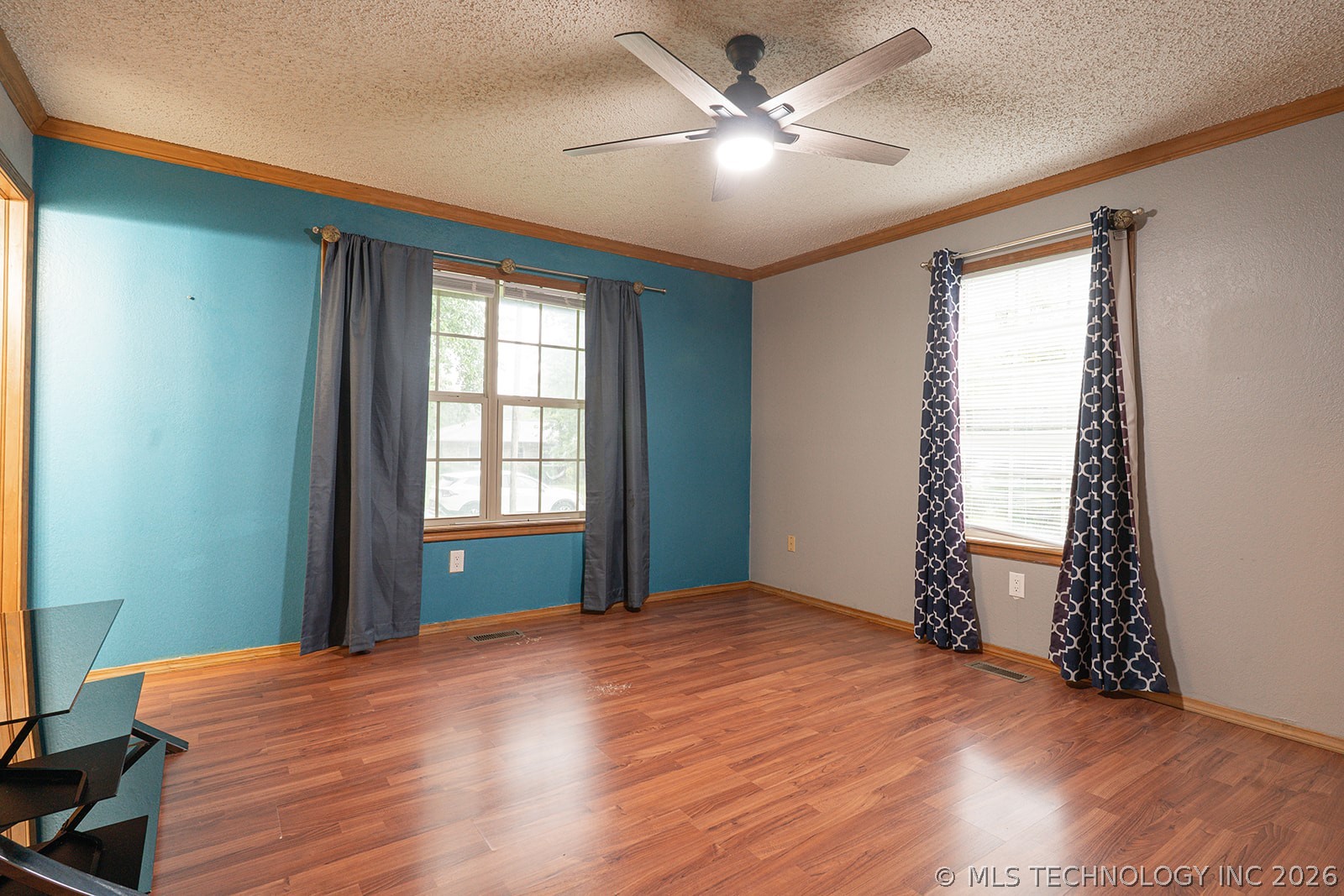 902 S Mission Avenue Property Photo 23