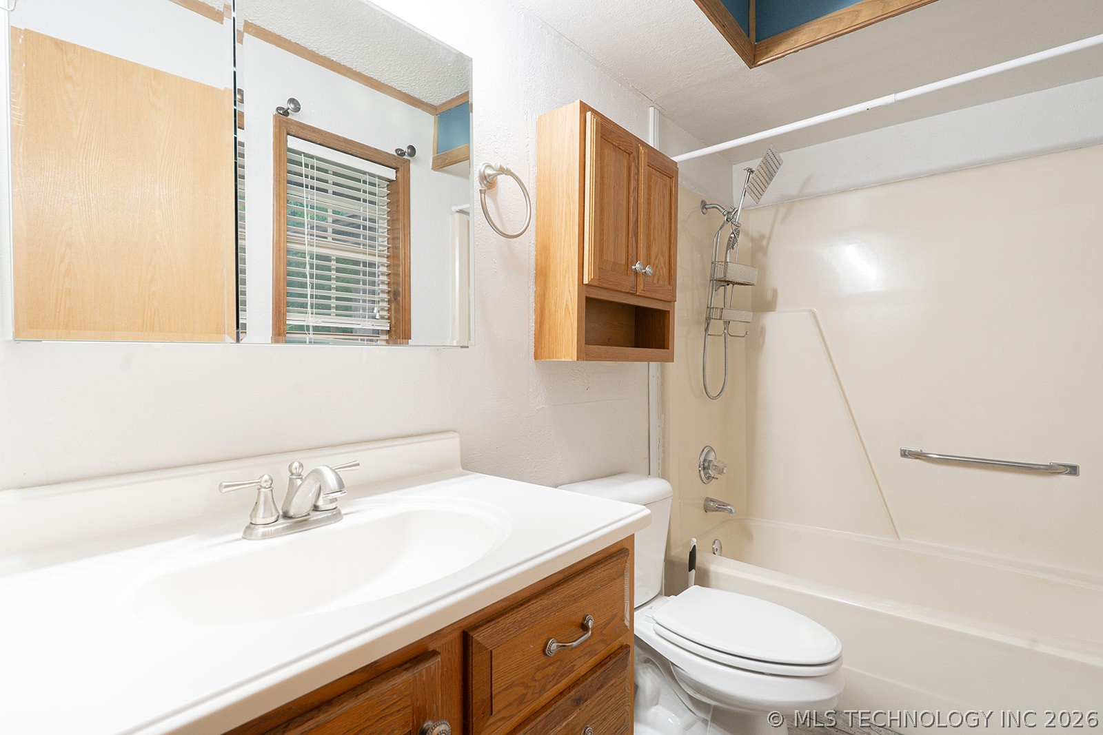 902 S Mission Avenue Property Photo 25