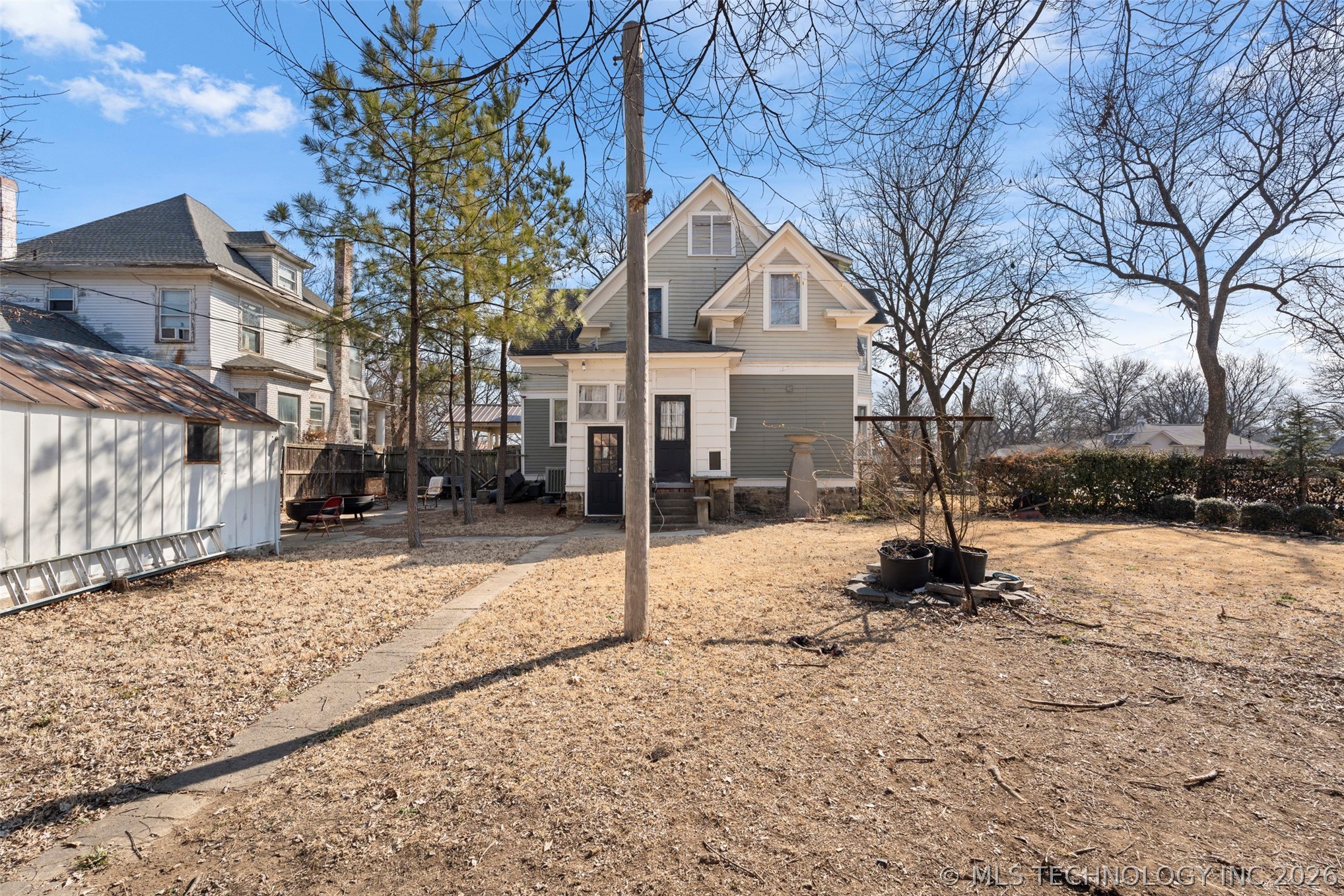 247 S Smith Street Property Photo 45