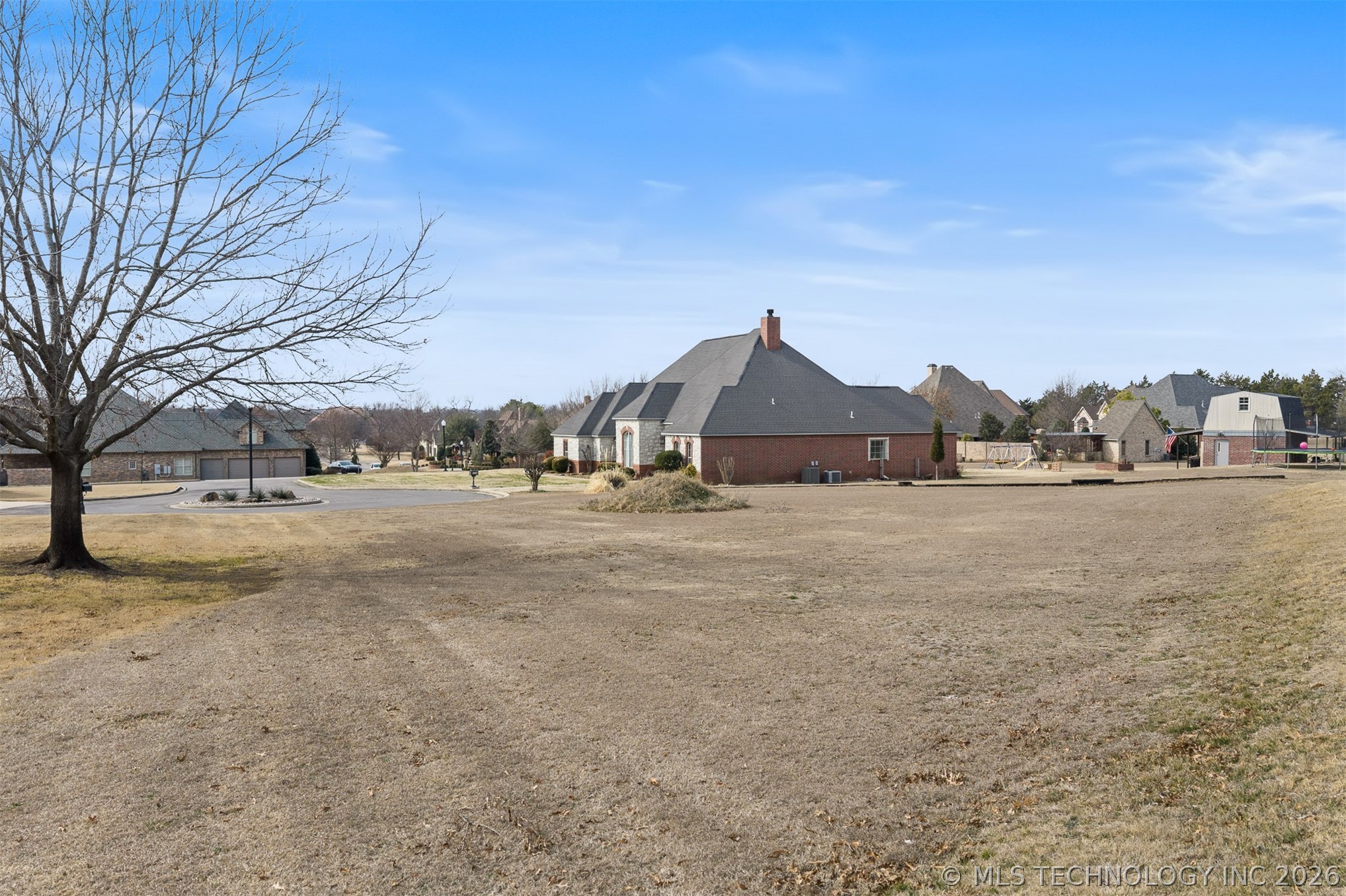 2205 Torrey Property Photo 8