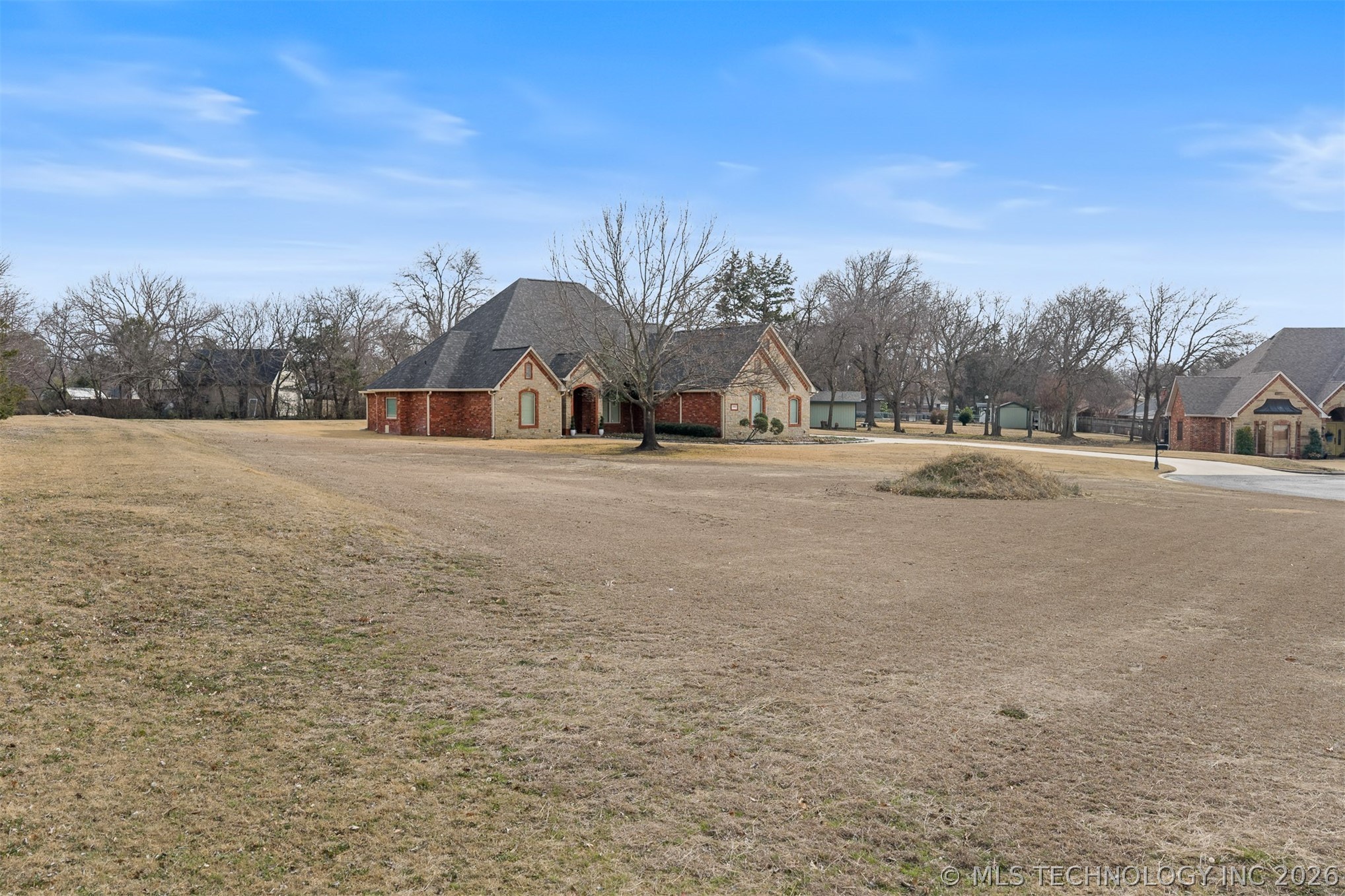 2205 Torrey Property Photo 9