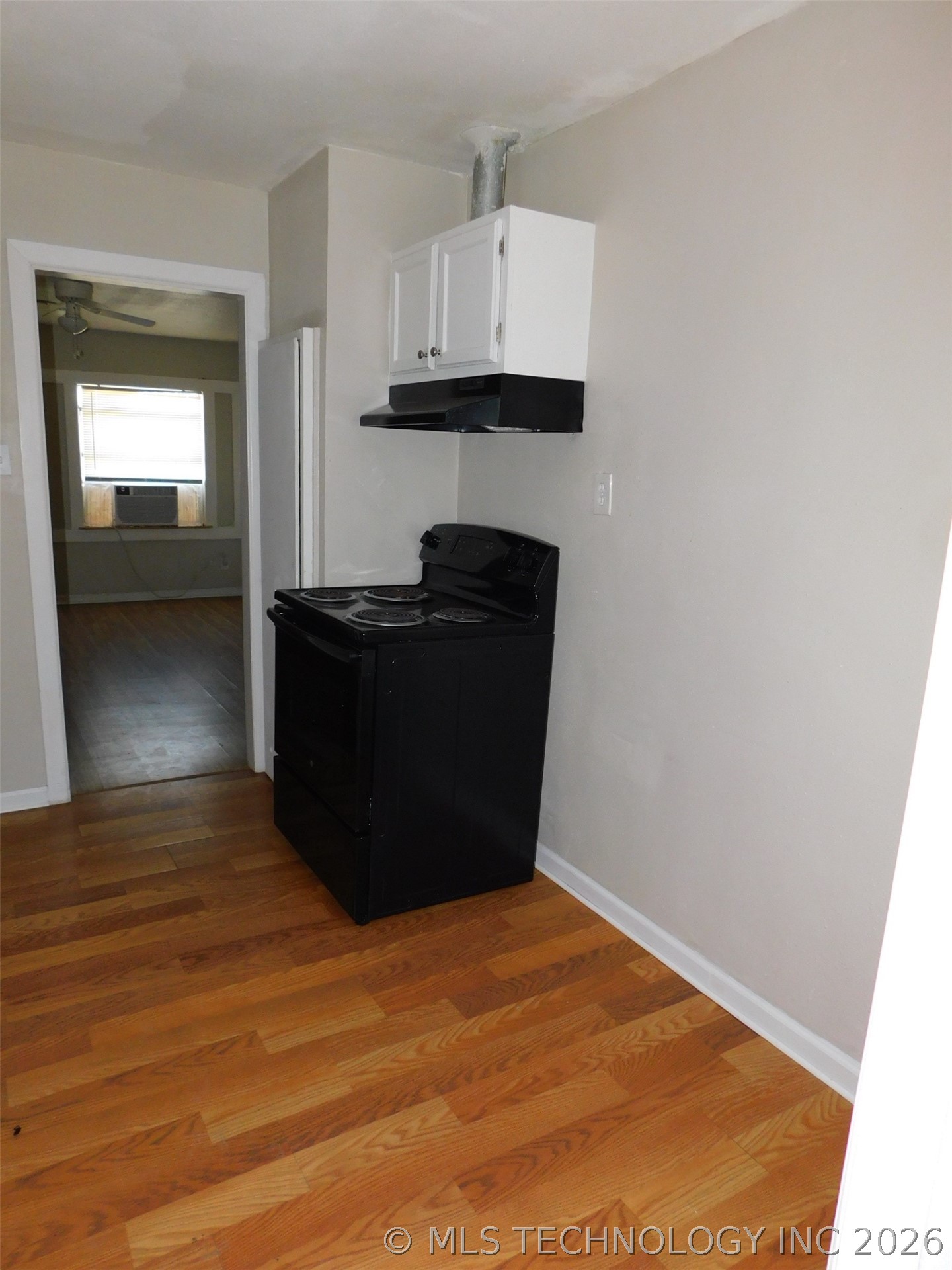 1183 Nw Ozmun Avenue Property Photo 8