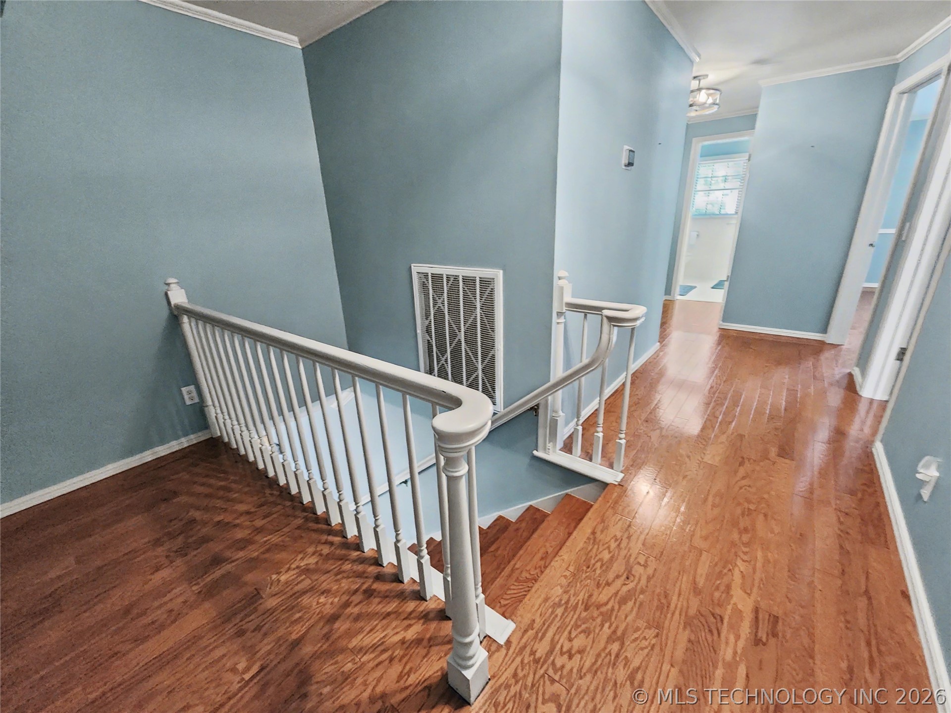 425 E Seneca Street Property Photo 40