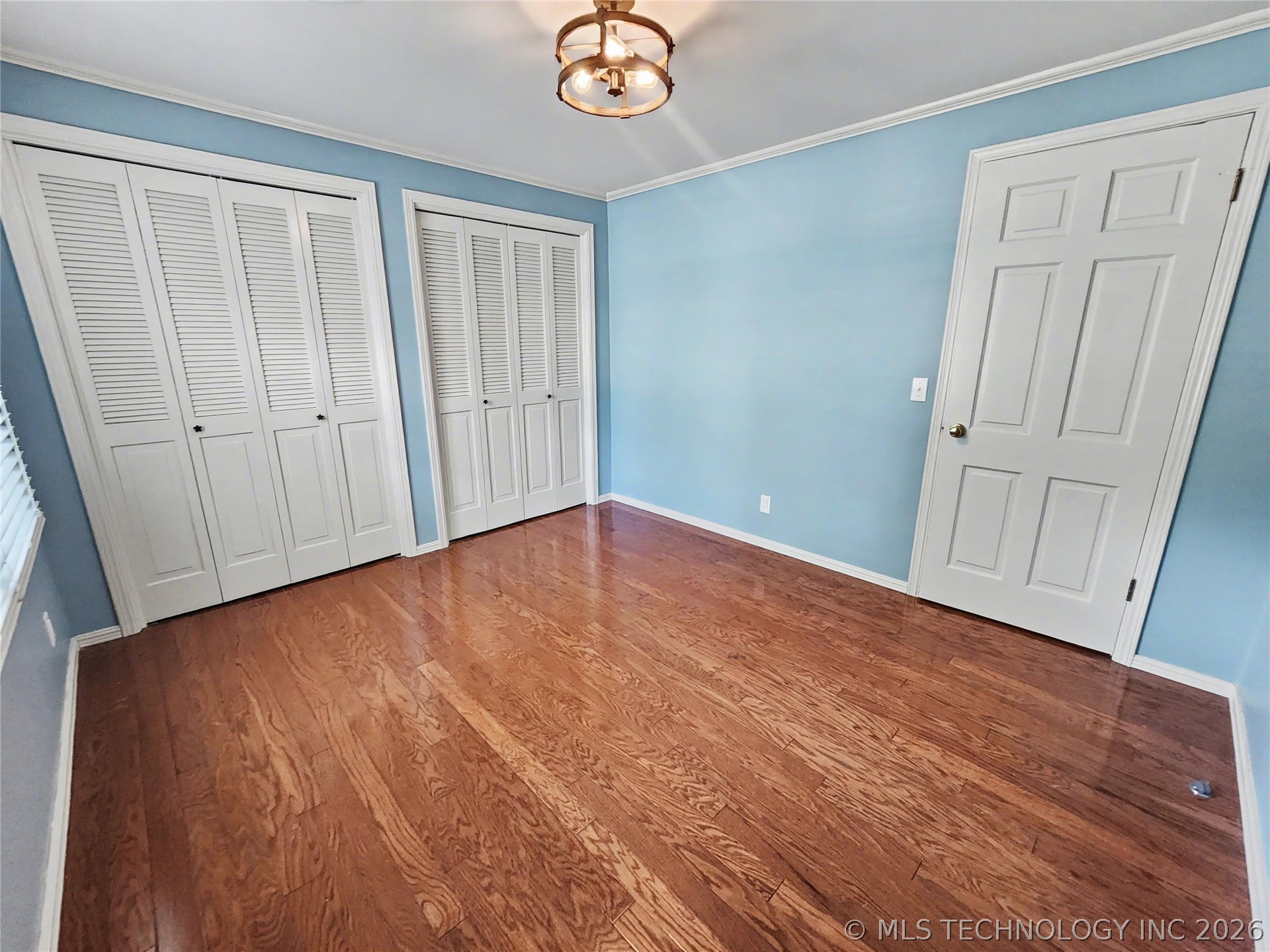 425 E Seneca Street Property Photo 51