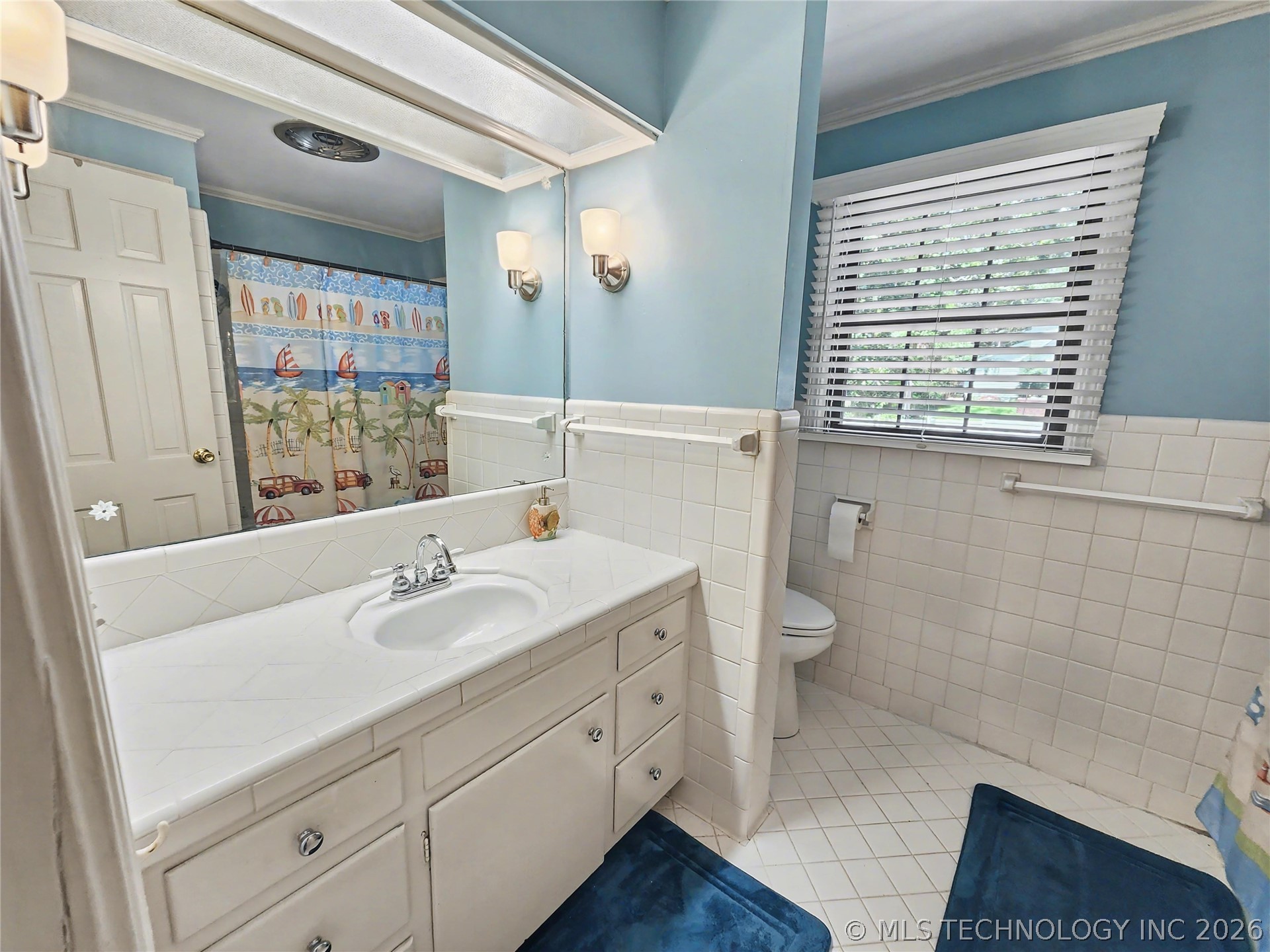 425 E Seneca Street Property Photo 56