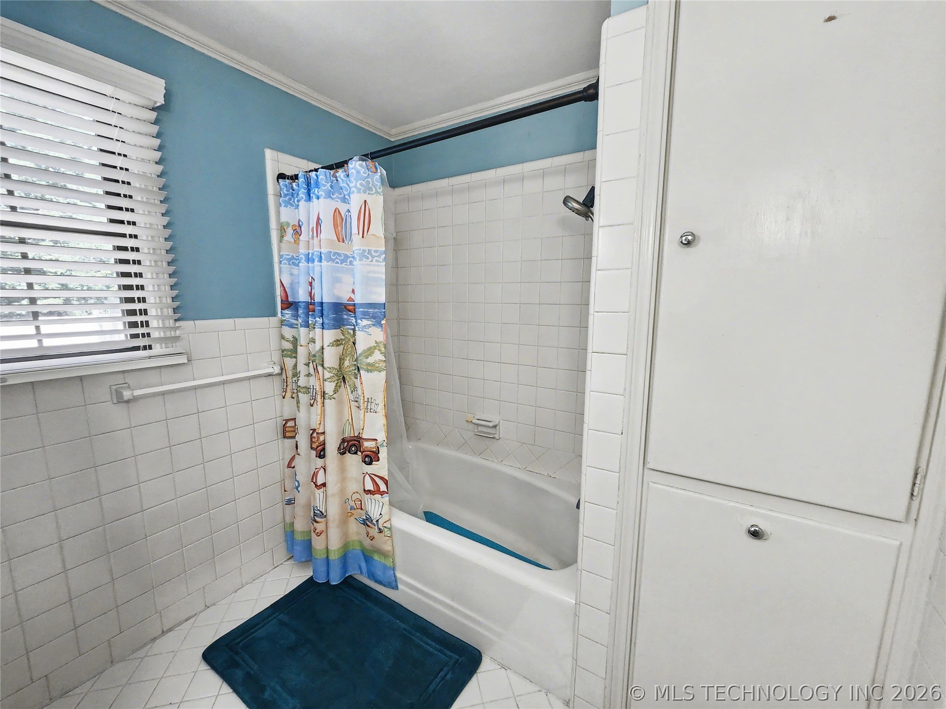 425 E Seneca Street Property Photo 59