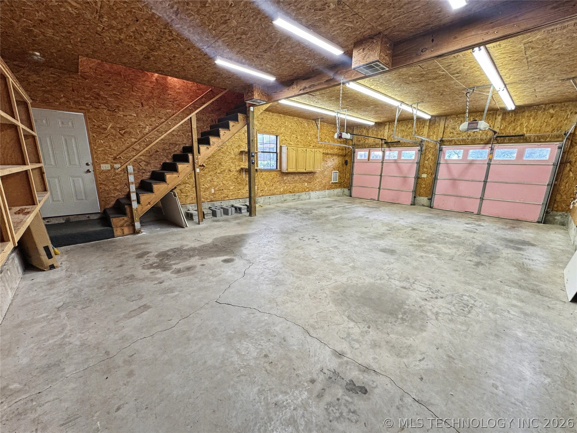 425 E Seneca Street Property Photo 74