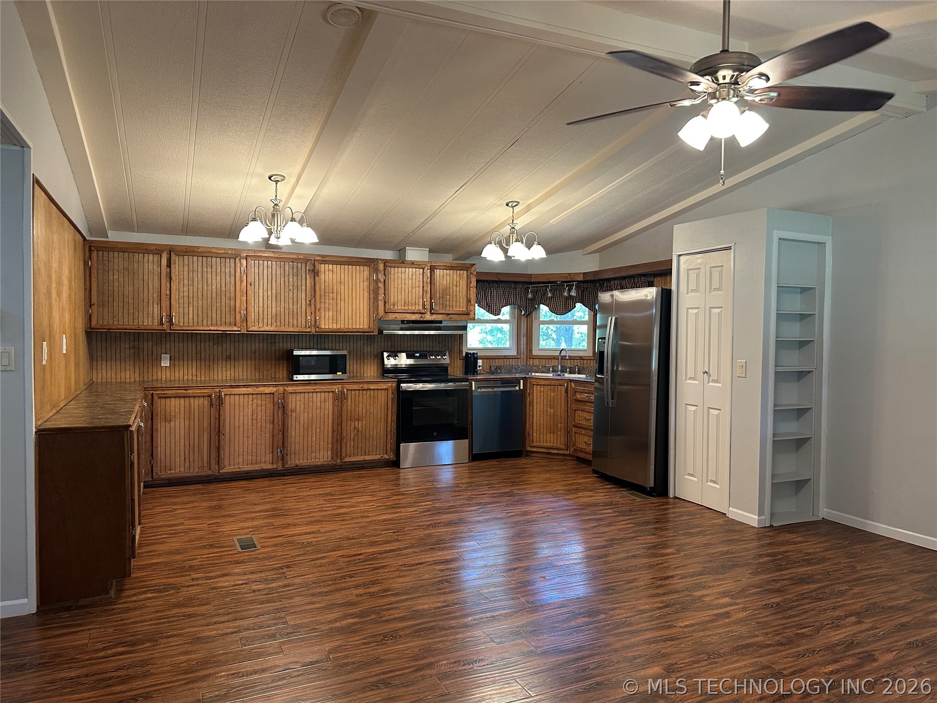 163 Timberline Drive Property Photo 10