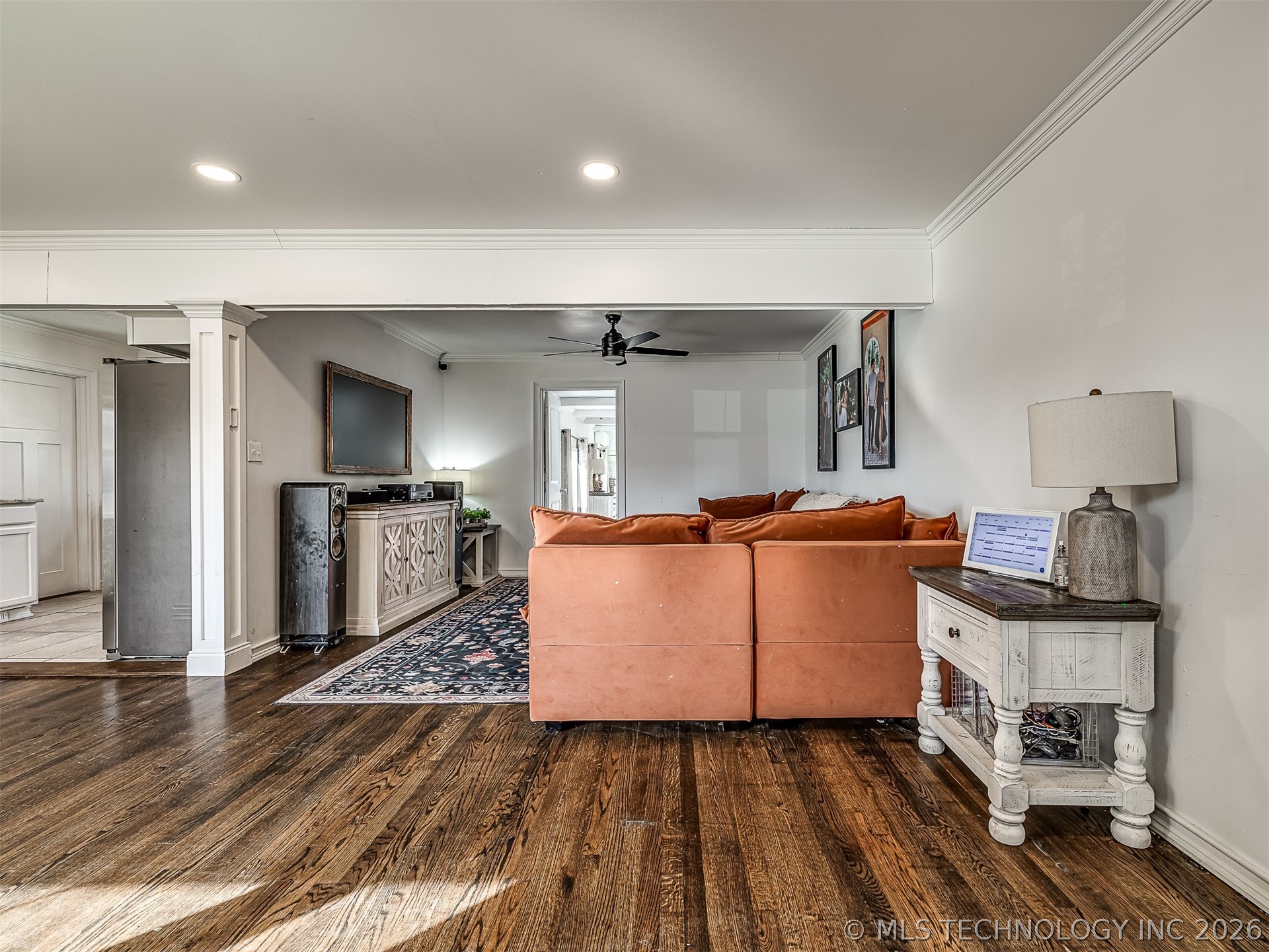 1407 E 52nd Place Property Photo 6