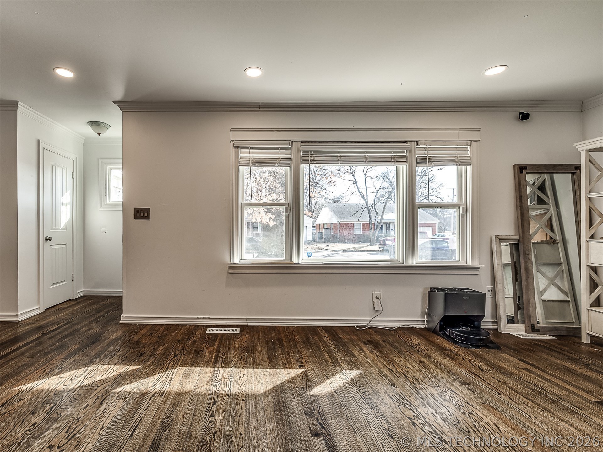 1407 E 52nd Place Property Photo 16