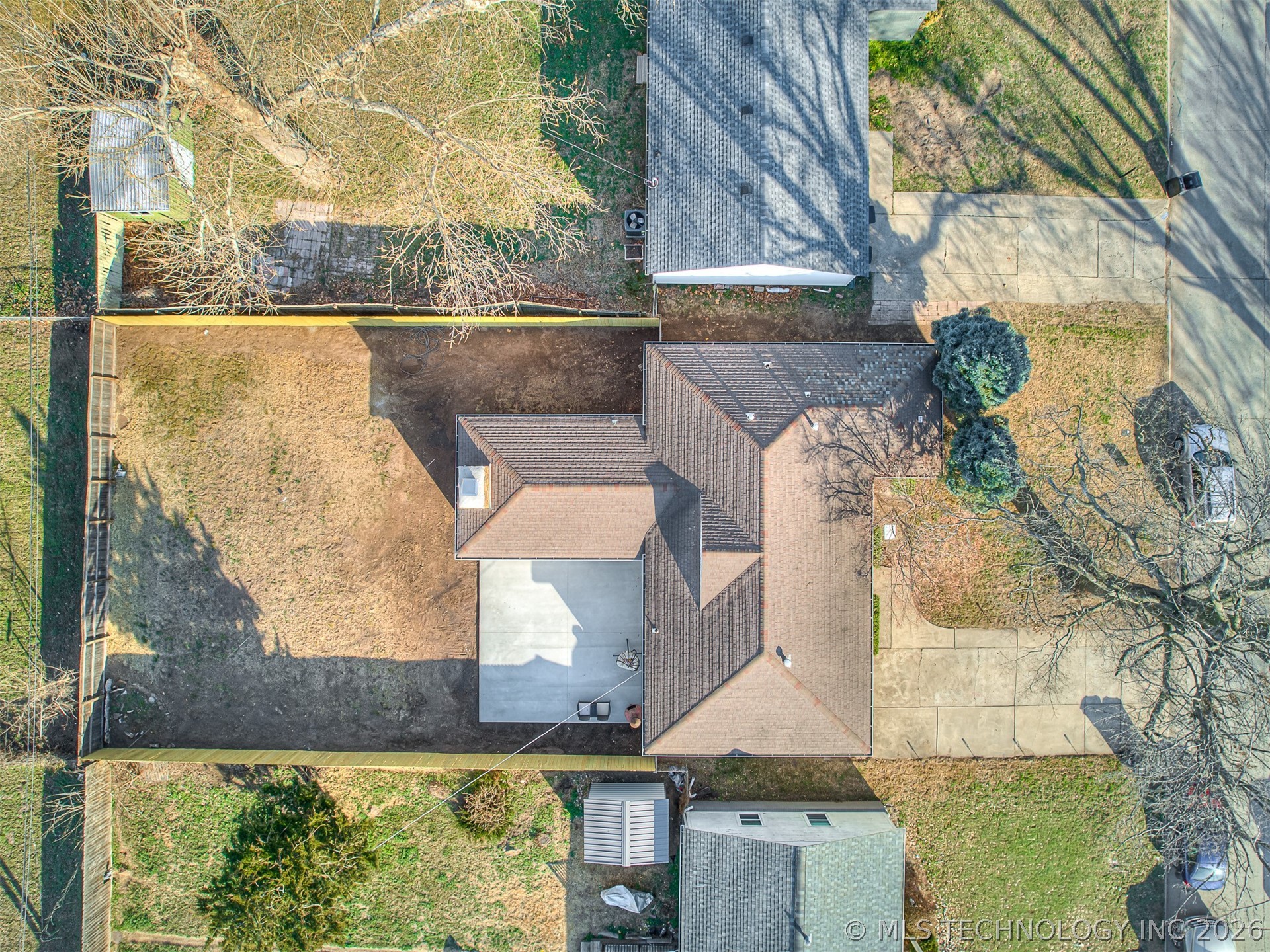 1407 E 52nd Place Property Photo 25