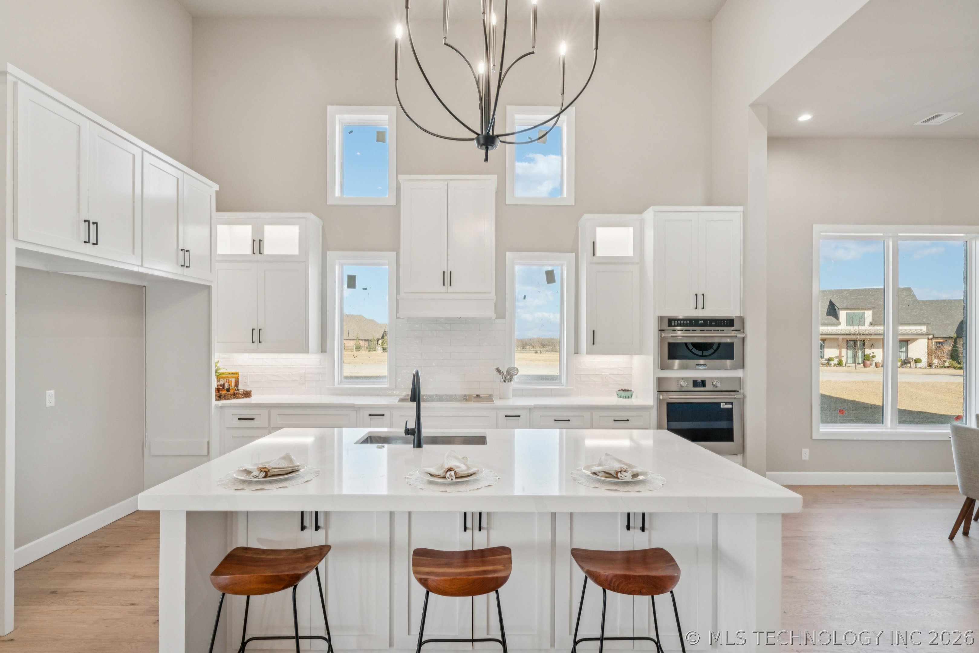 30923 E 68th Street S Property Photo 12