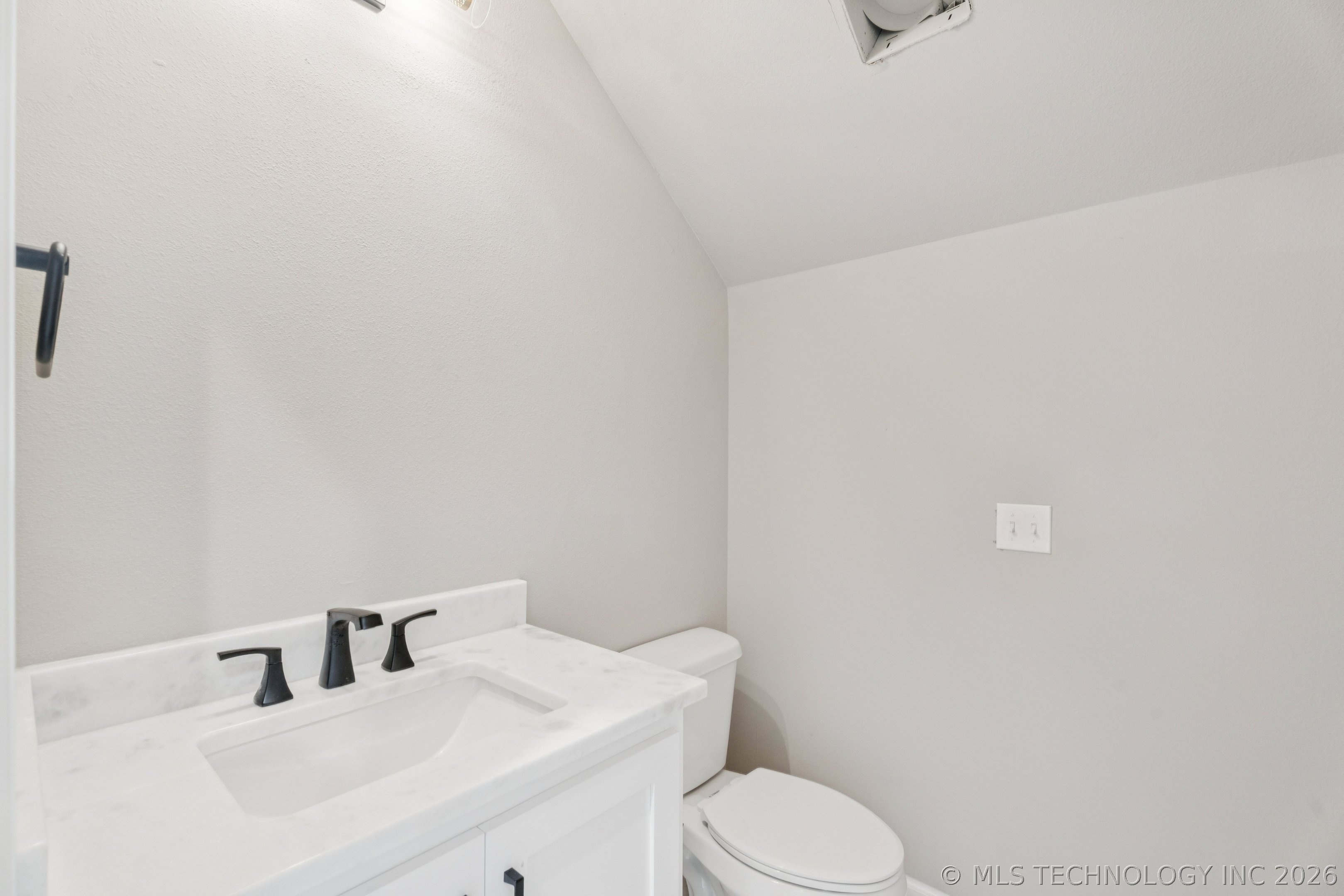 30923 E 68th Street S Property Photo 45