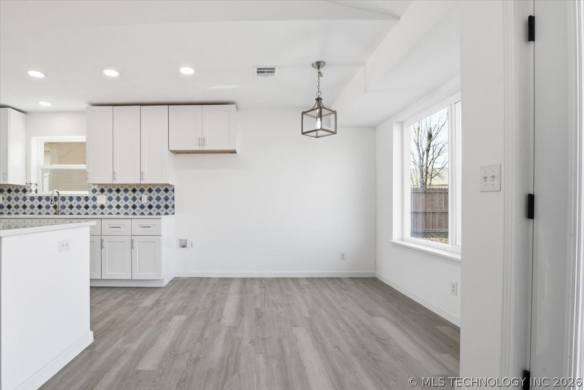 1501 W Elm Street Property Photo 9