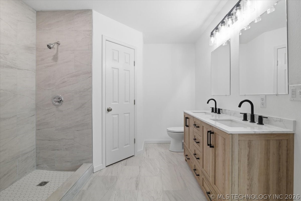 1501 W Elm Street Property Photo 22