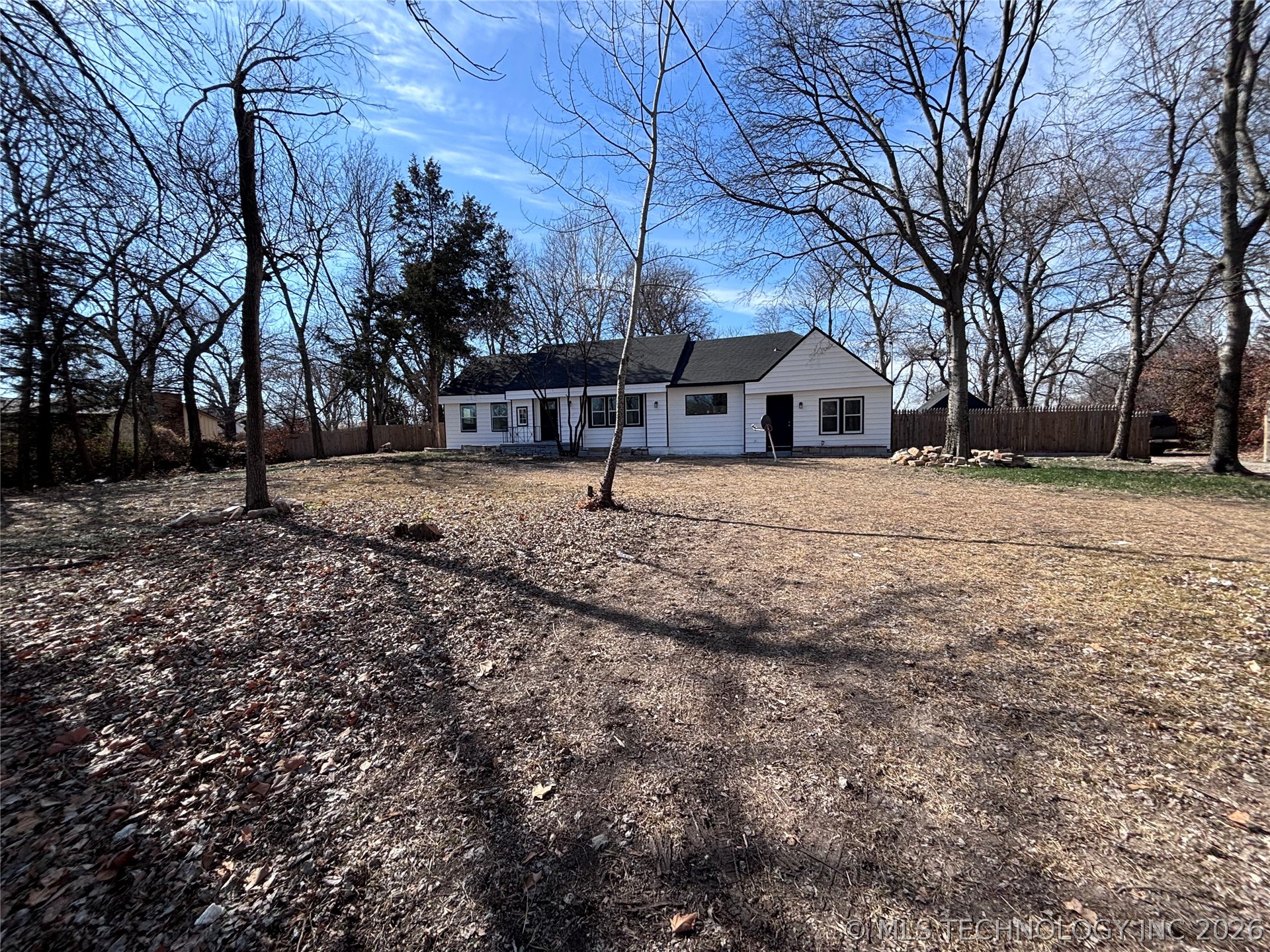 1760 S 79th East Avenue Property Photo 2