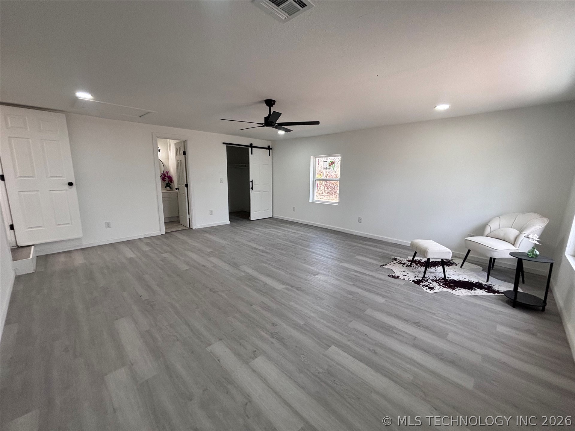 1760 S 79th East Avenue Property Photo 20