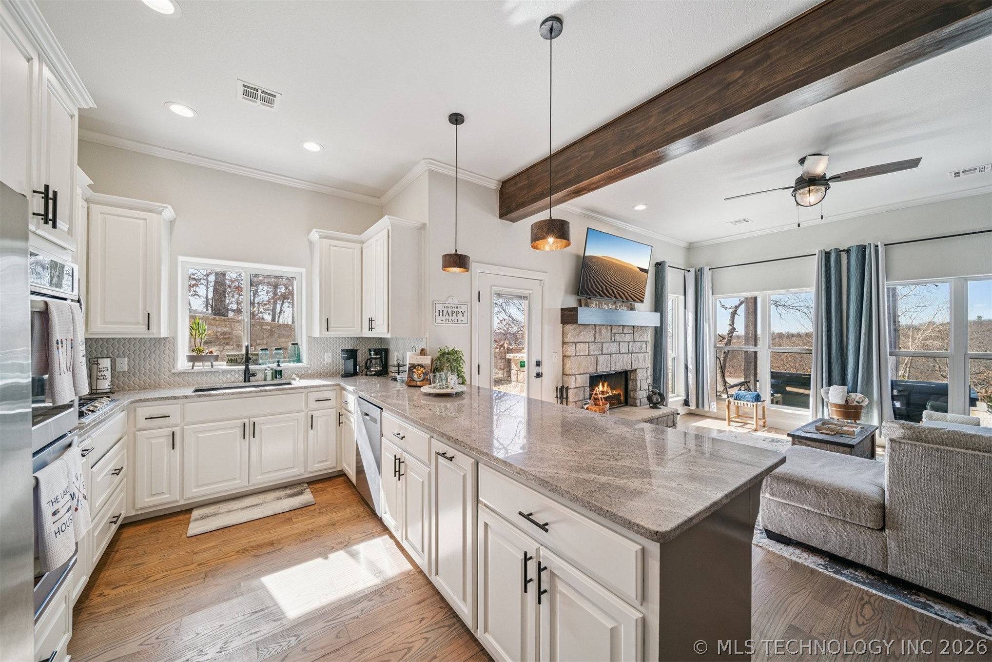 15040 Scenic Circle Property Photo 17