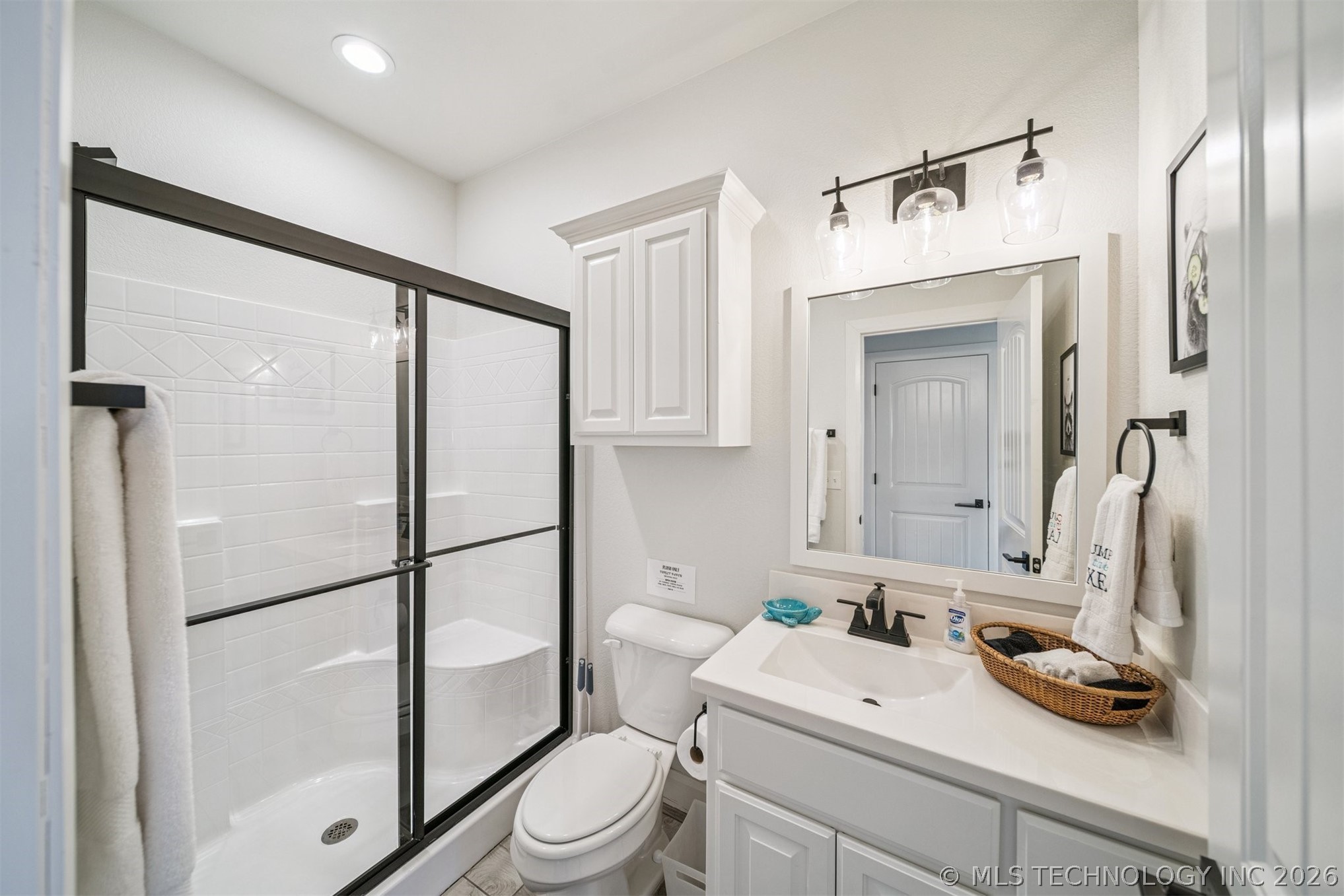 15040 Scenic Circle Property Photo 34