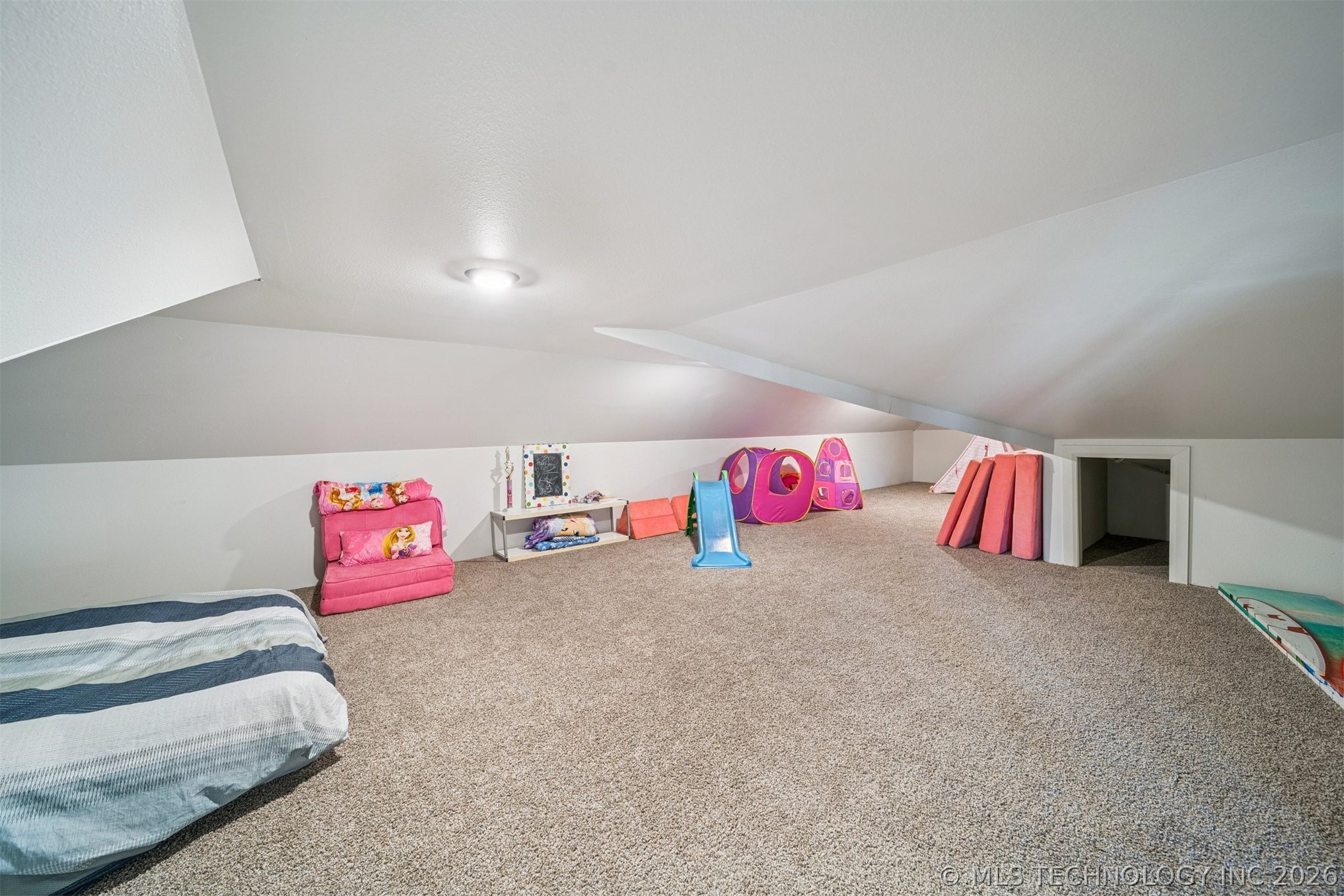 15040 Scenic Circle Property Photo 48