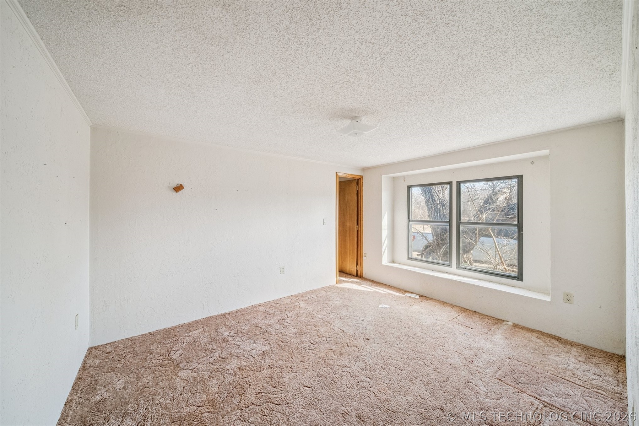37178 E 221st Street S Property Photo 6