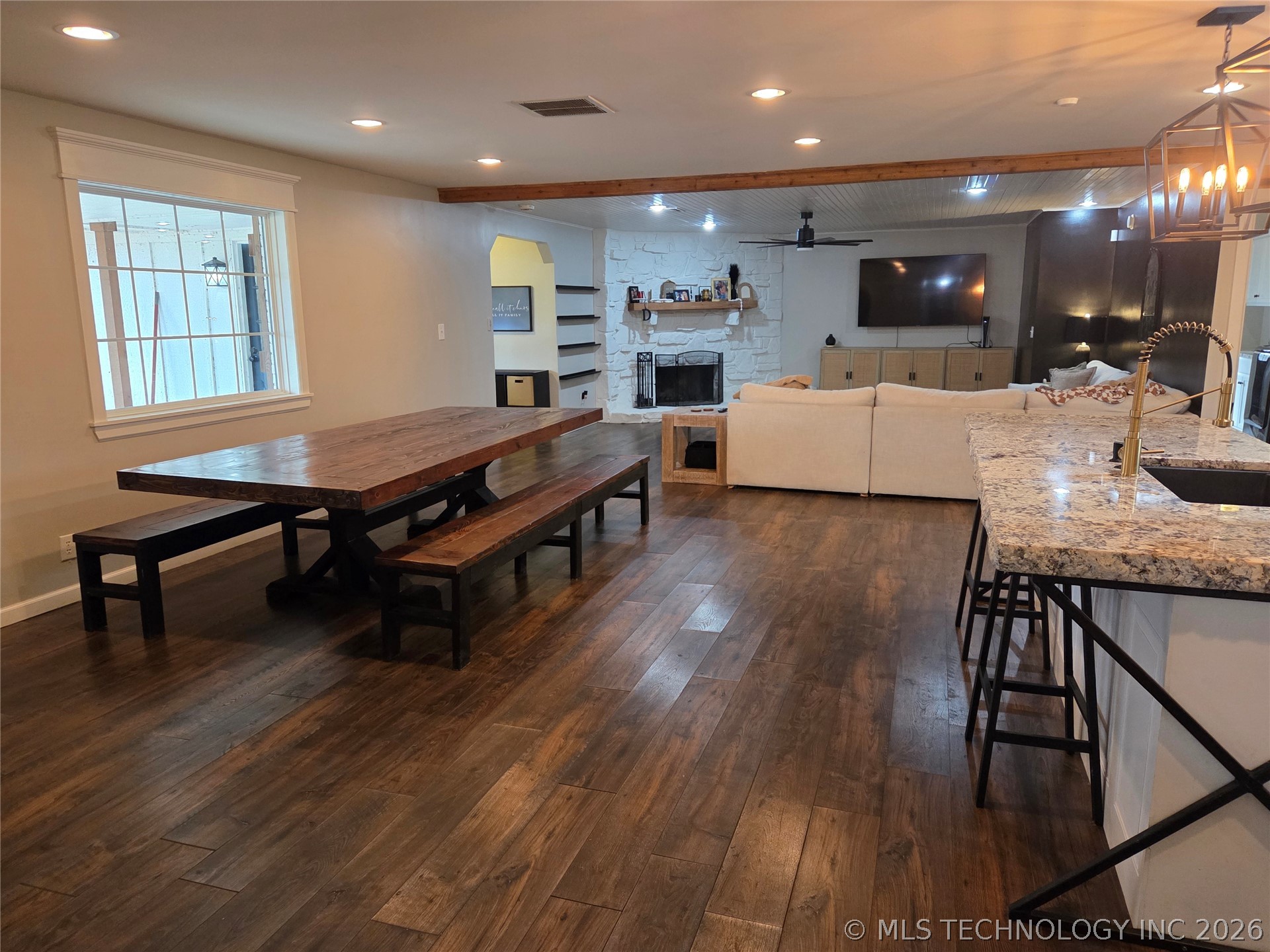 8523 E 121st Street S Property Photo 5