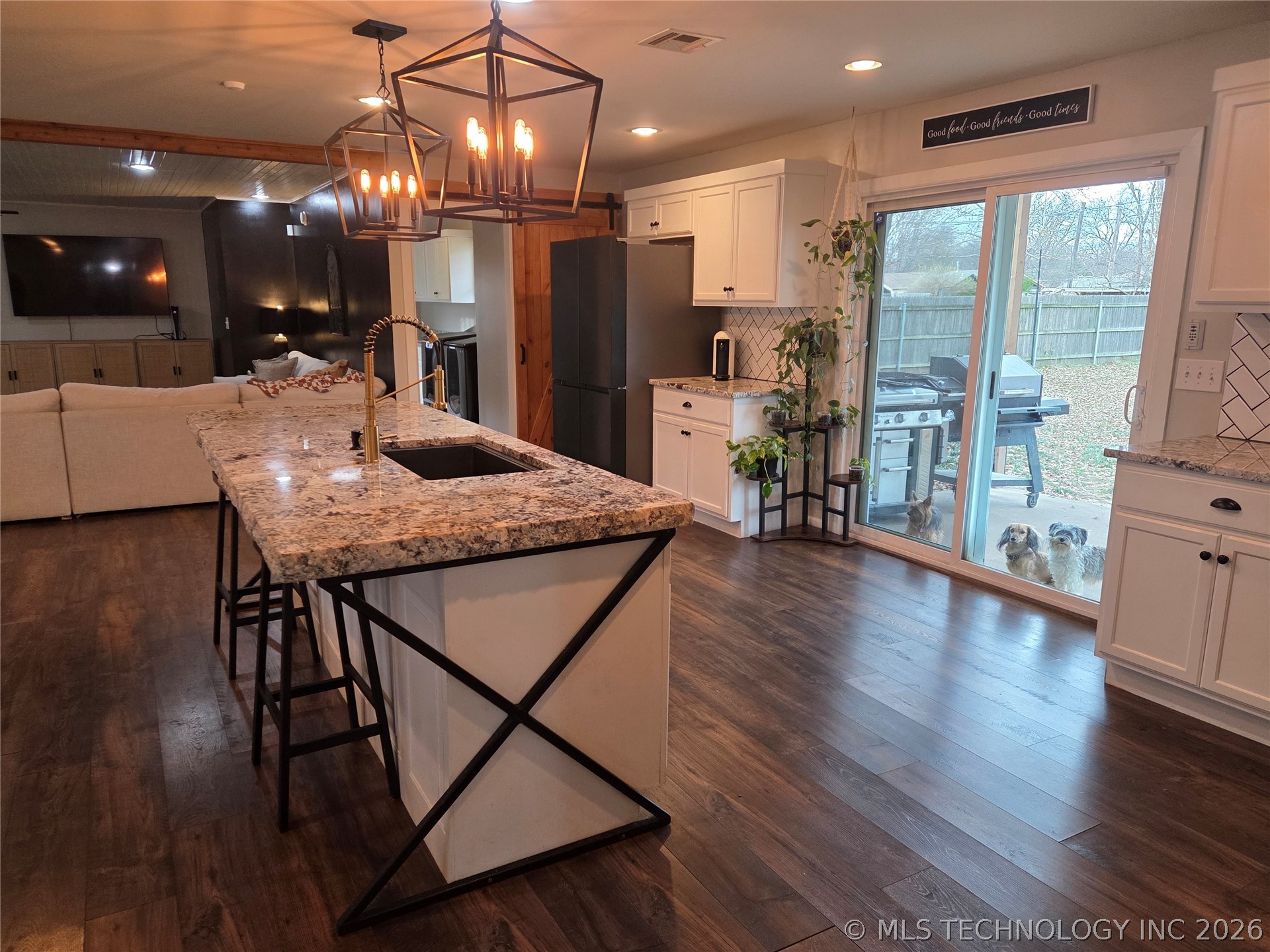 8523 E 121st Street S Property Photo 7