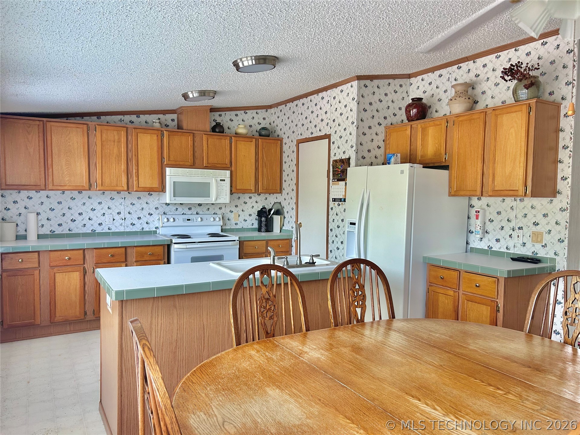 7530 Black Bass Lane Property Photo 11