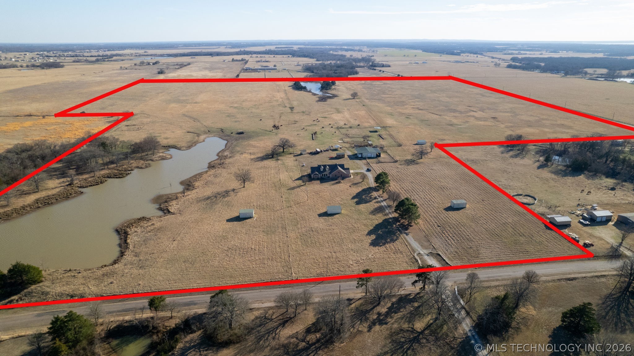 5499 Smiser Property Photo 1