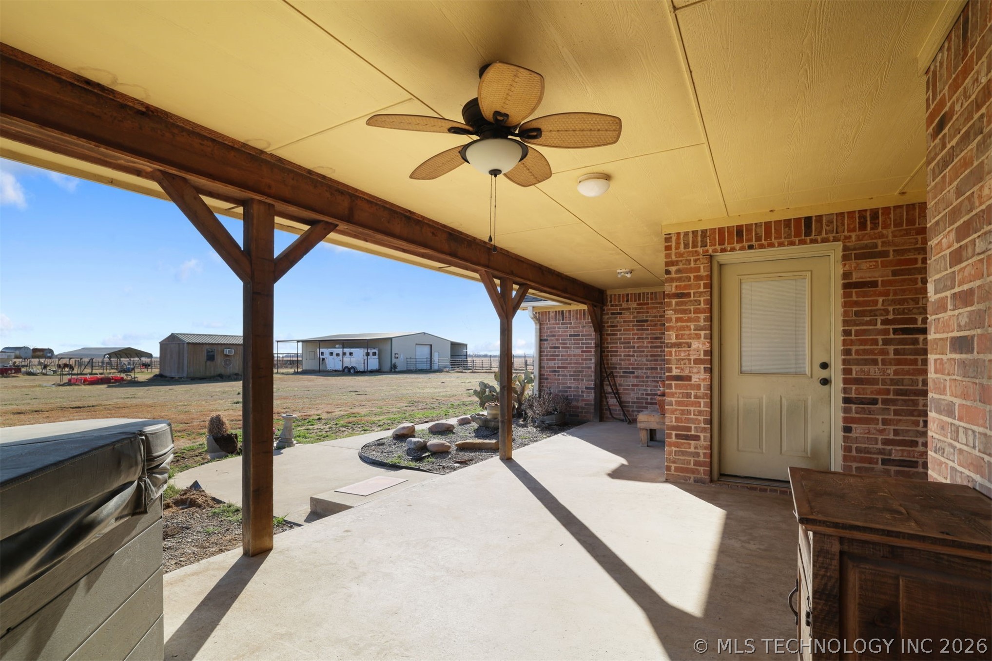 5499 Smiser Property Photo 8